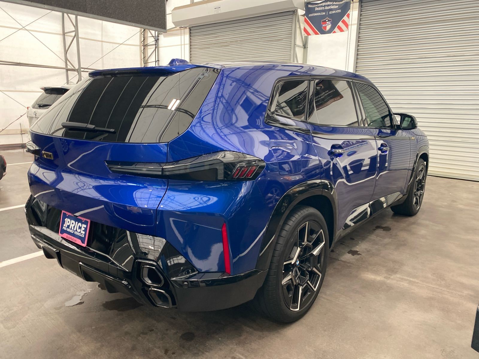 2025 BMW XM   AWD