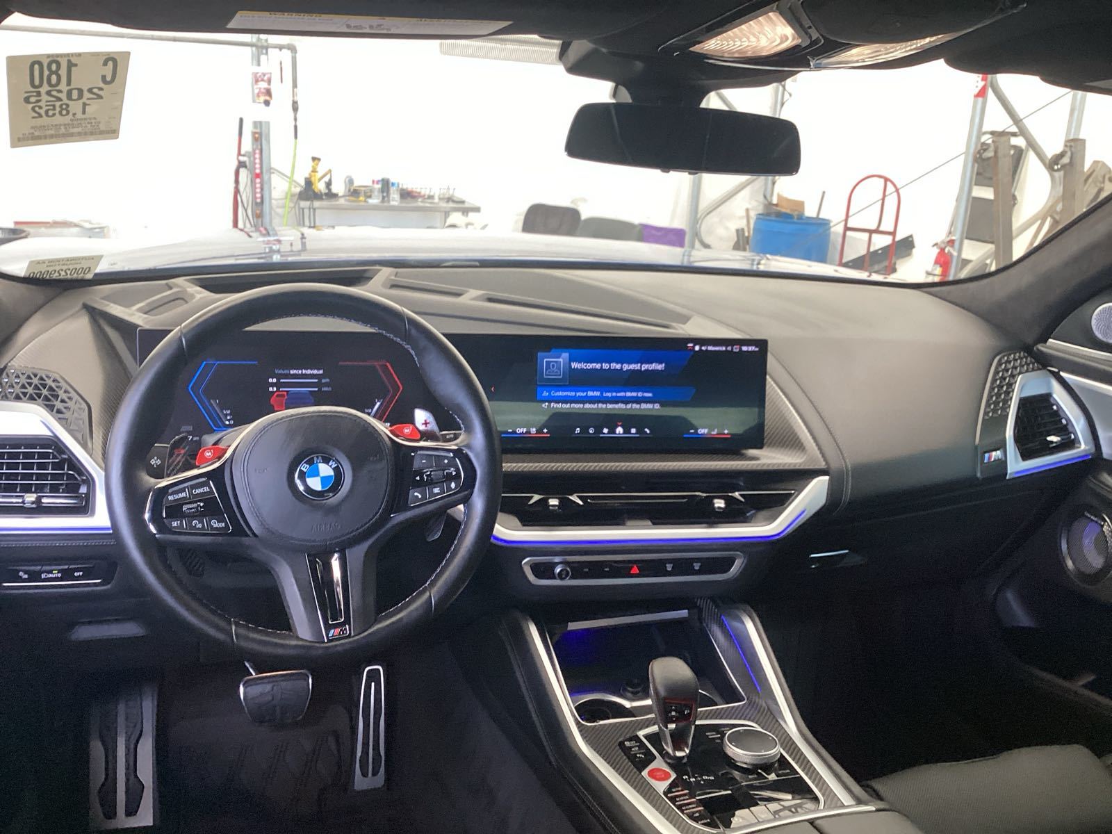 2025 BMW XM   AWD