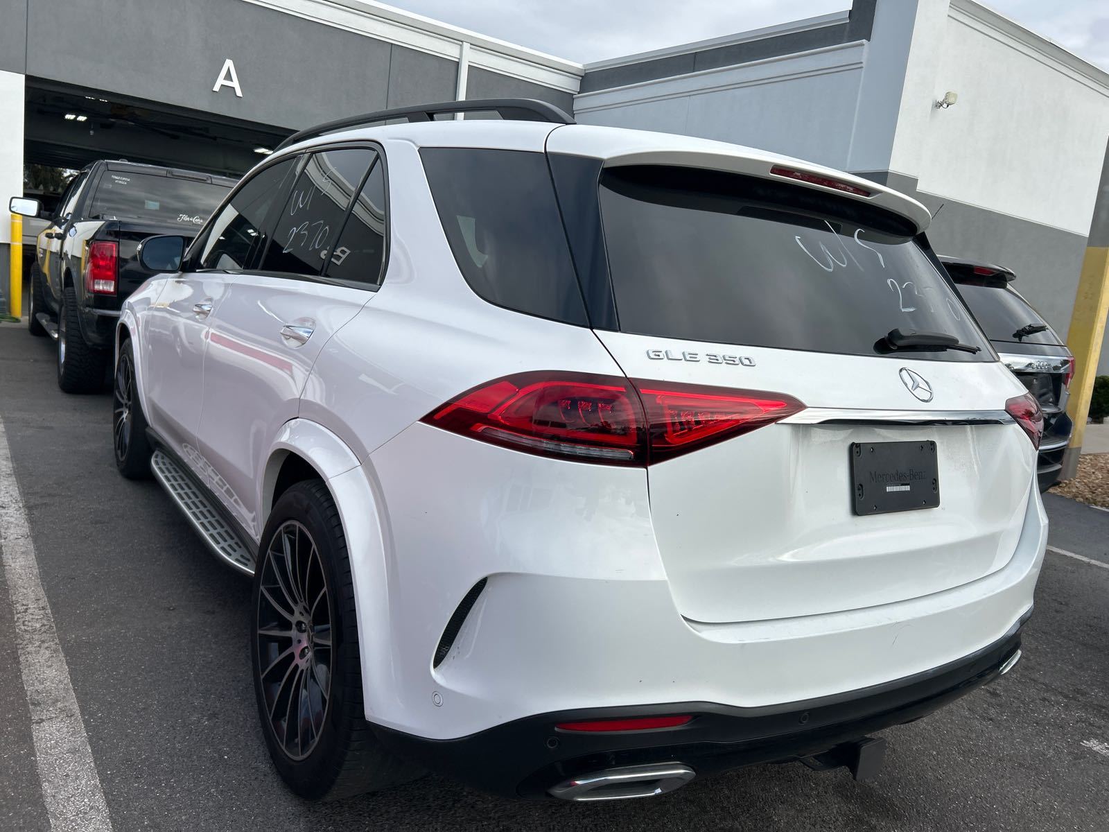 2022 Mercedes-Benz GLE   RWD