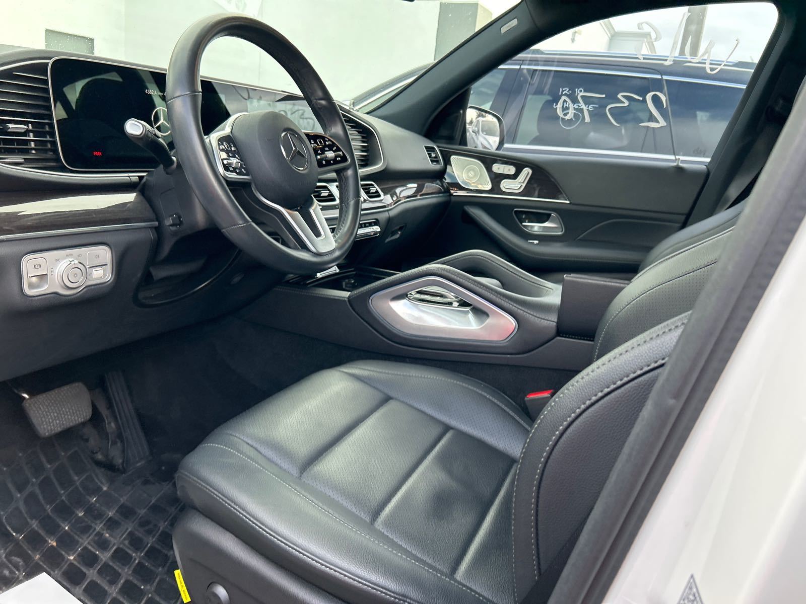 2022 Mercedes-Benz GLE   RWD