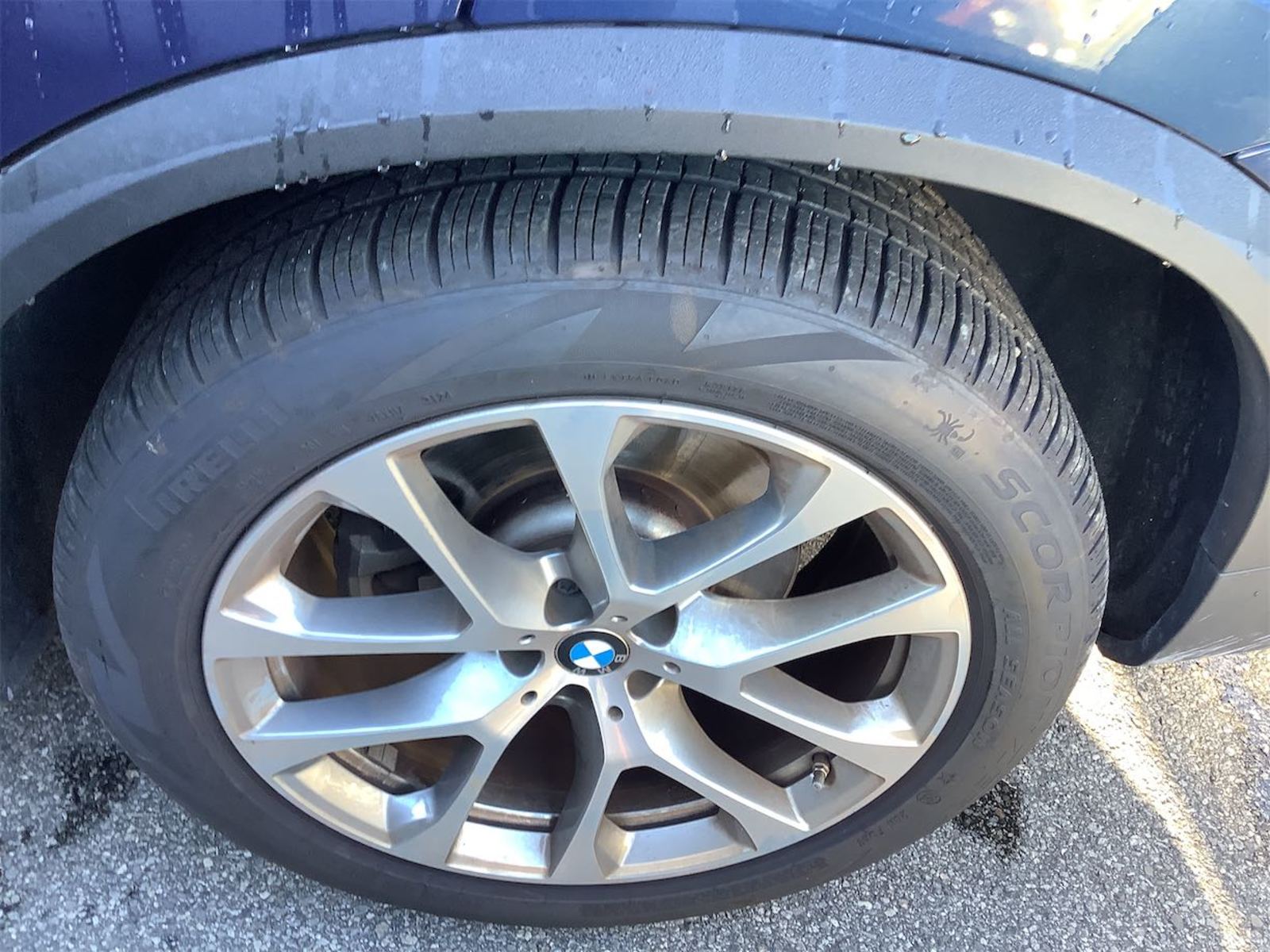 2022 BMW X5  XDrive40i AWD