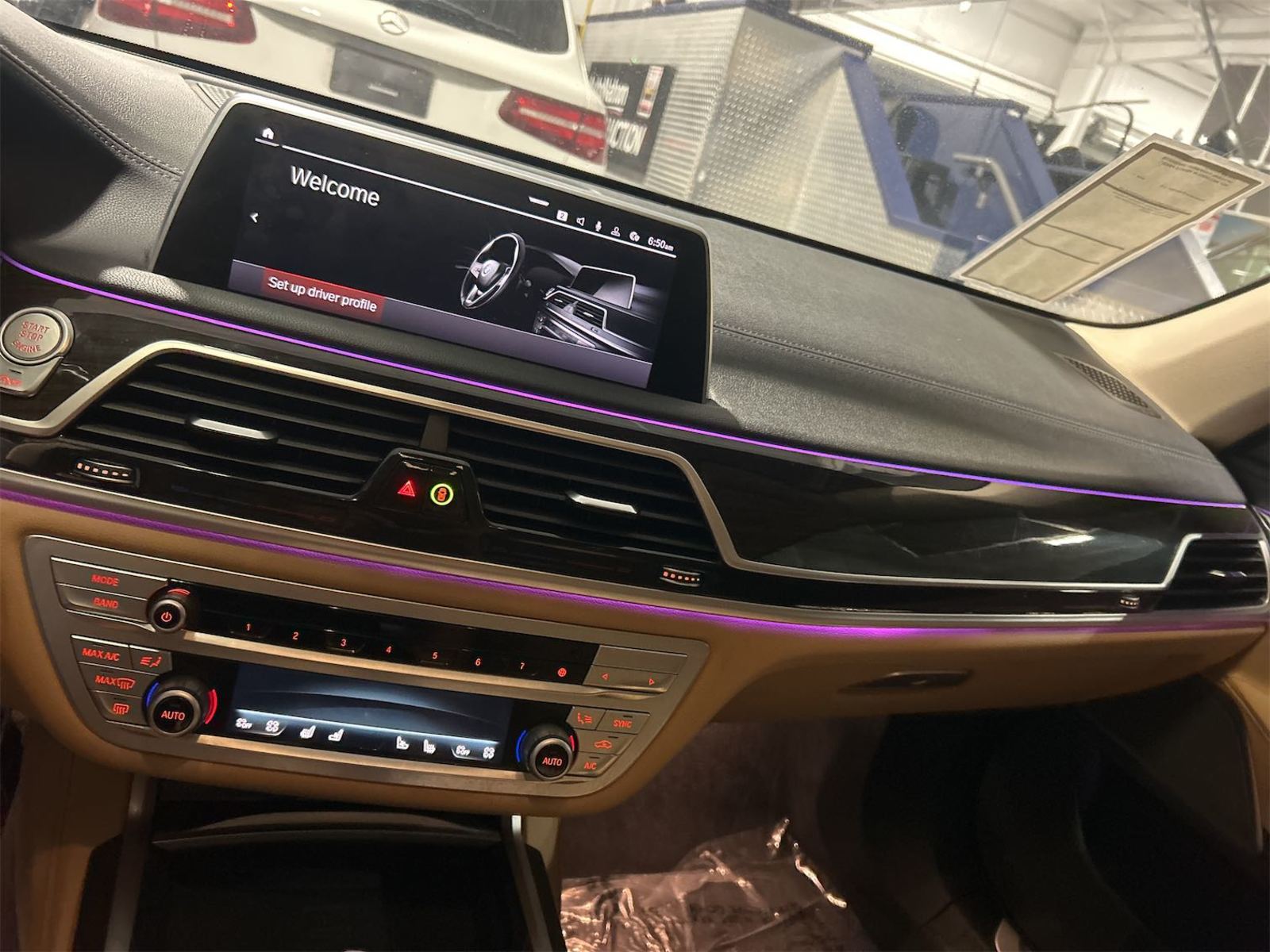 2022 BMW 7-Series  740i RWD