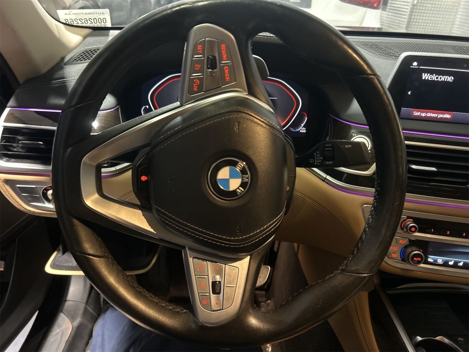 2022 BMW 7-Series  740i RWD