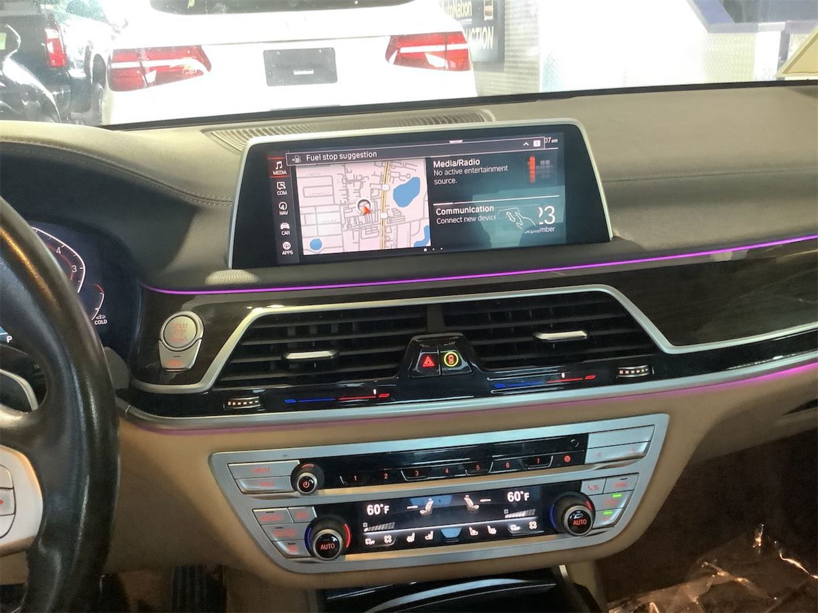 2022 BMW 7-Series  740i RWD
