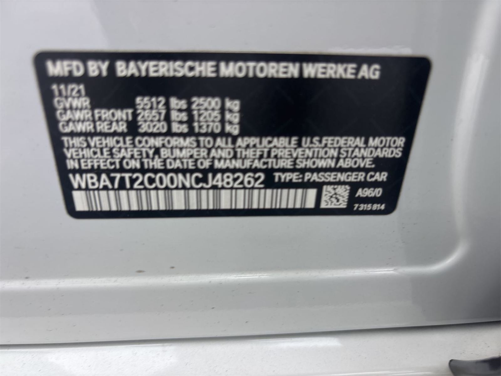 2022 BMW 7-Series  740i RWD