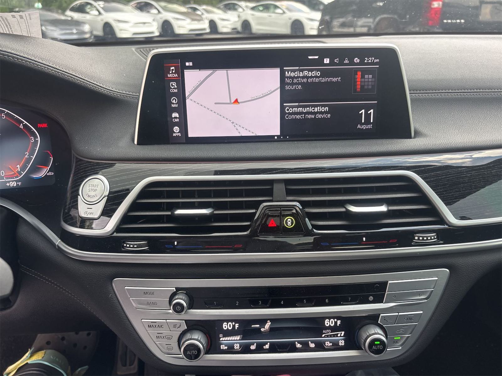 2022 BMW 7-Series  740i RWD