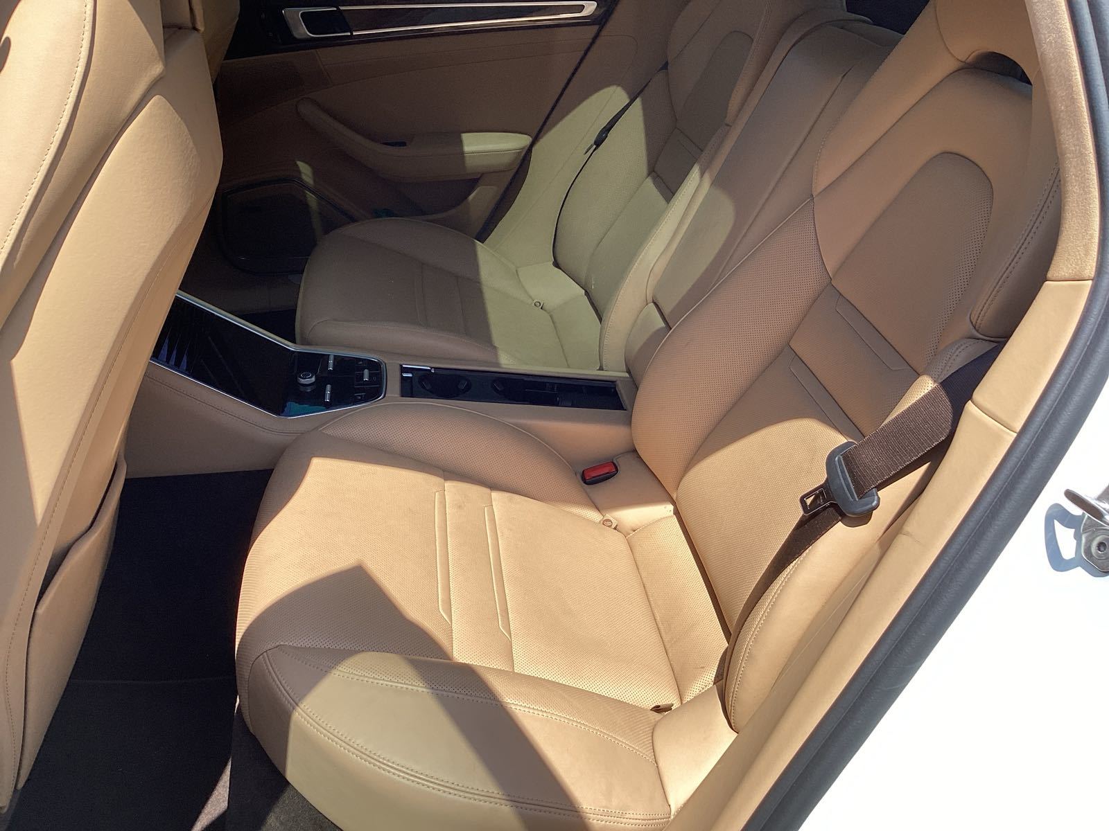 2019 Porsche panamera  Turbo S E-Hybrid AWD