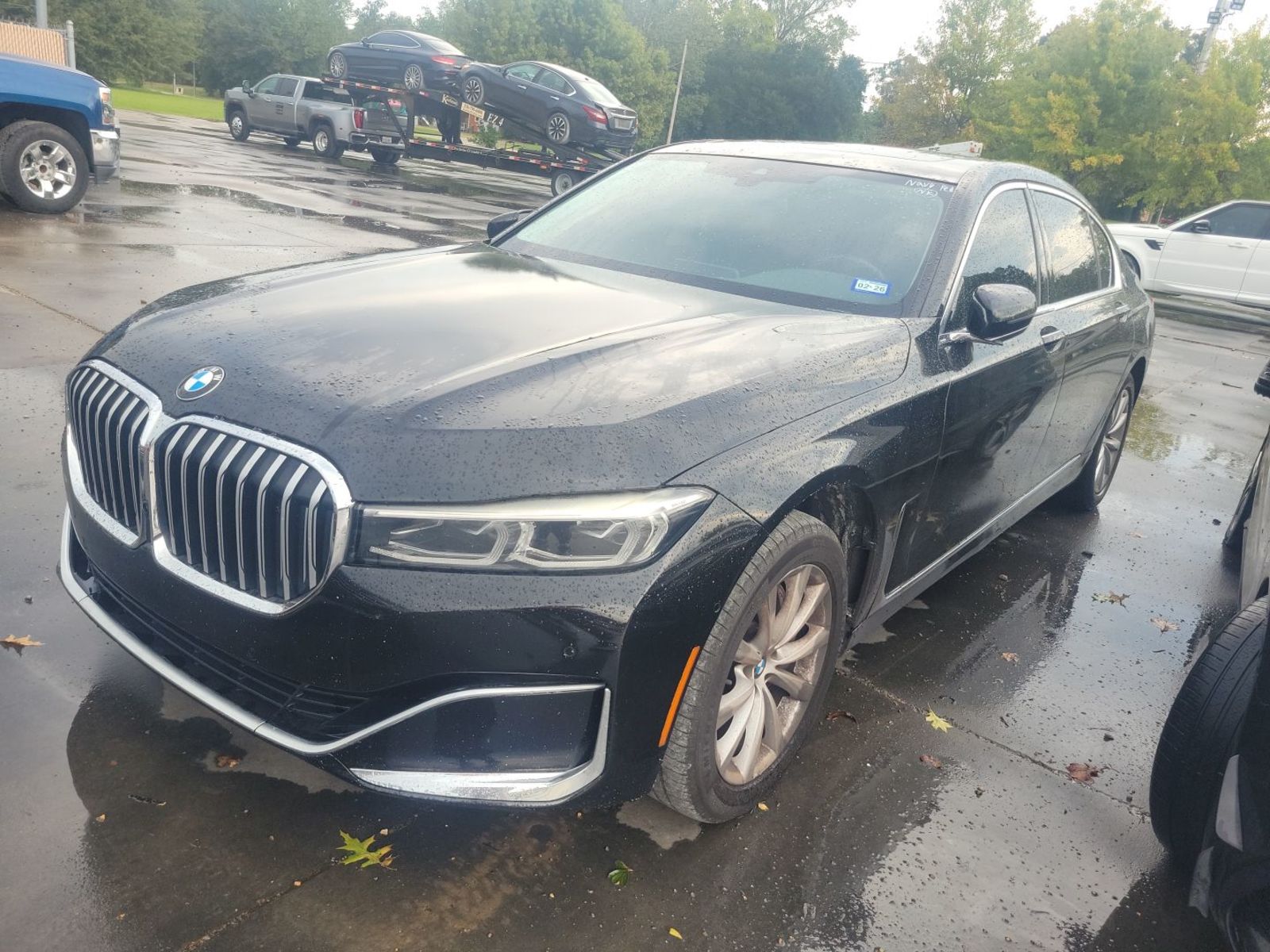 2021 BMW 7-Series  740i RWD