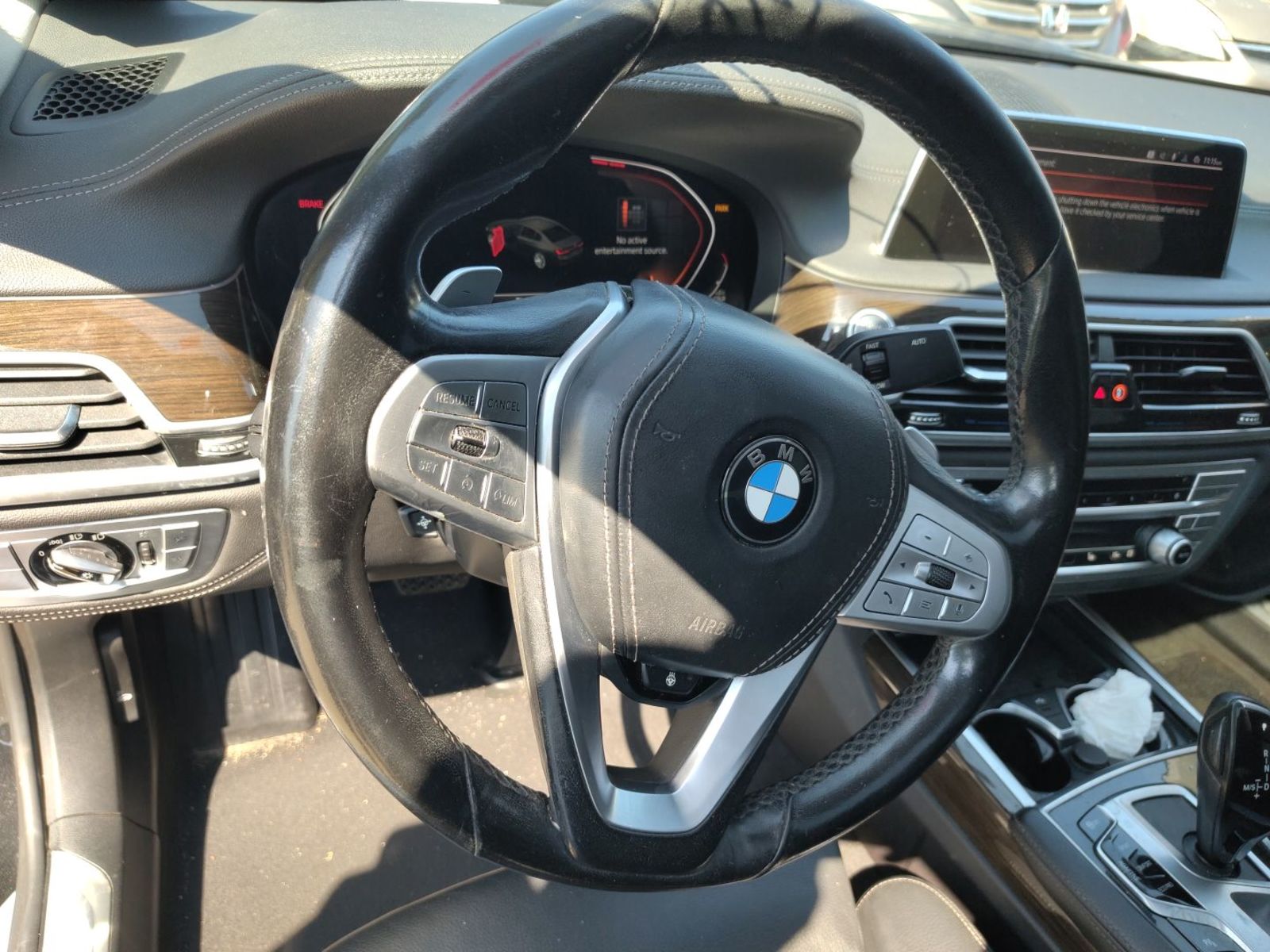 2021 BMW 7-Series  740i RWD