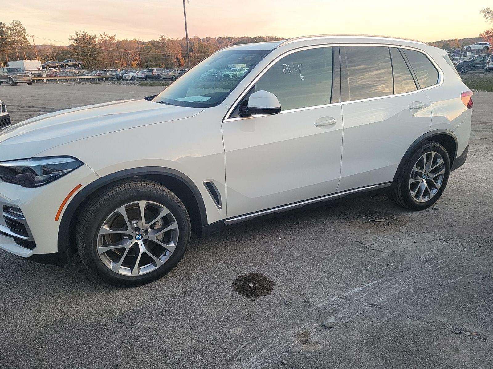 2019 BMW X5  XDrive40i AWD