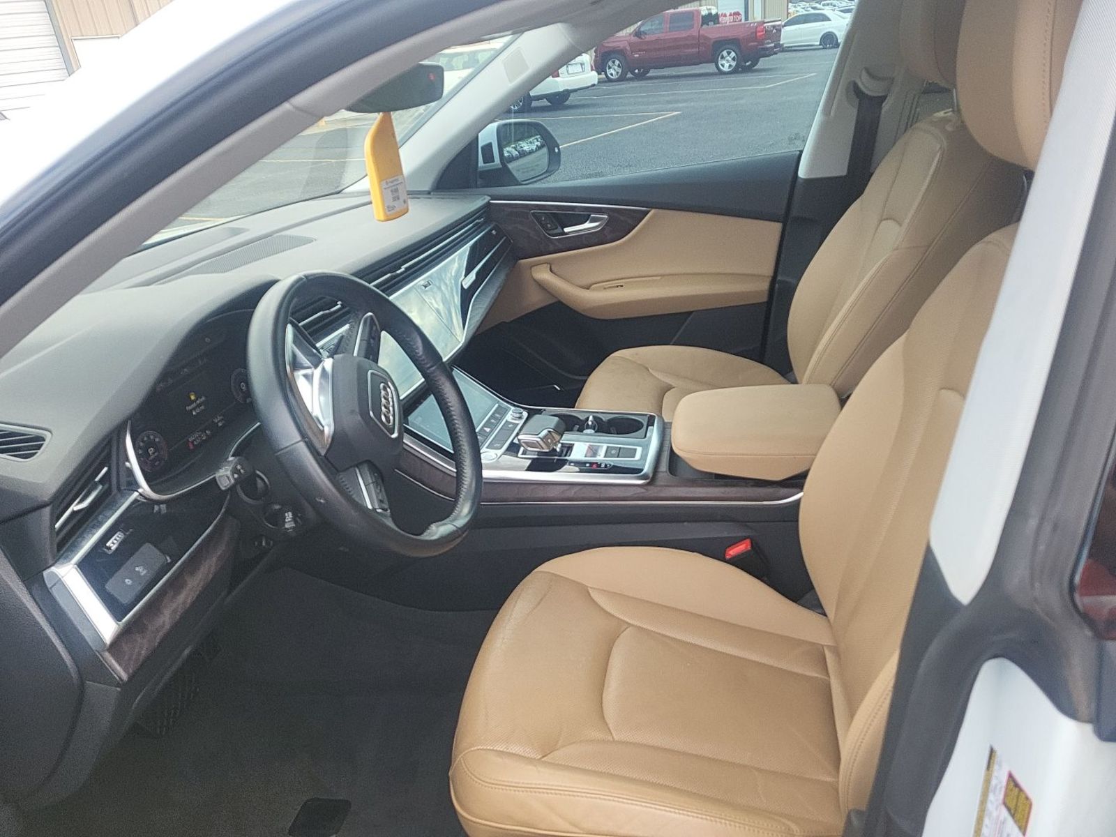 2020 Audi Q8  Premium Plus AWD