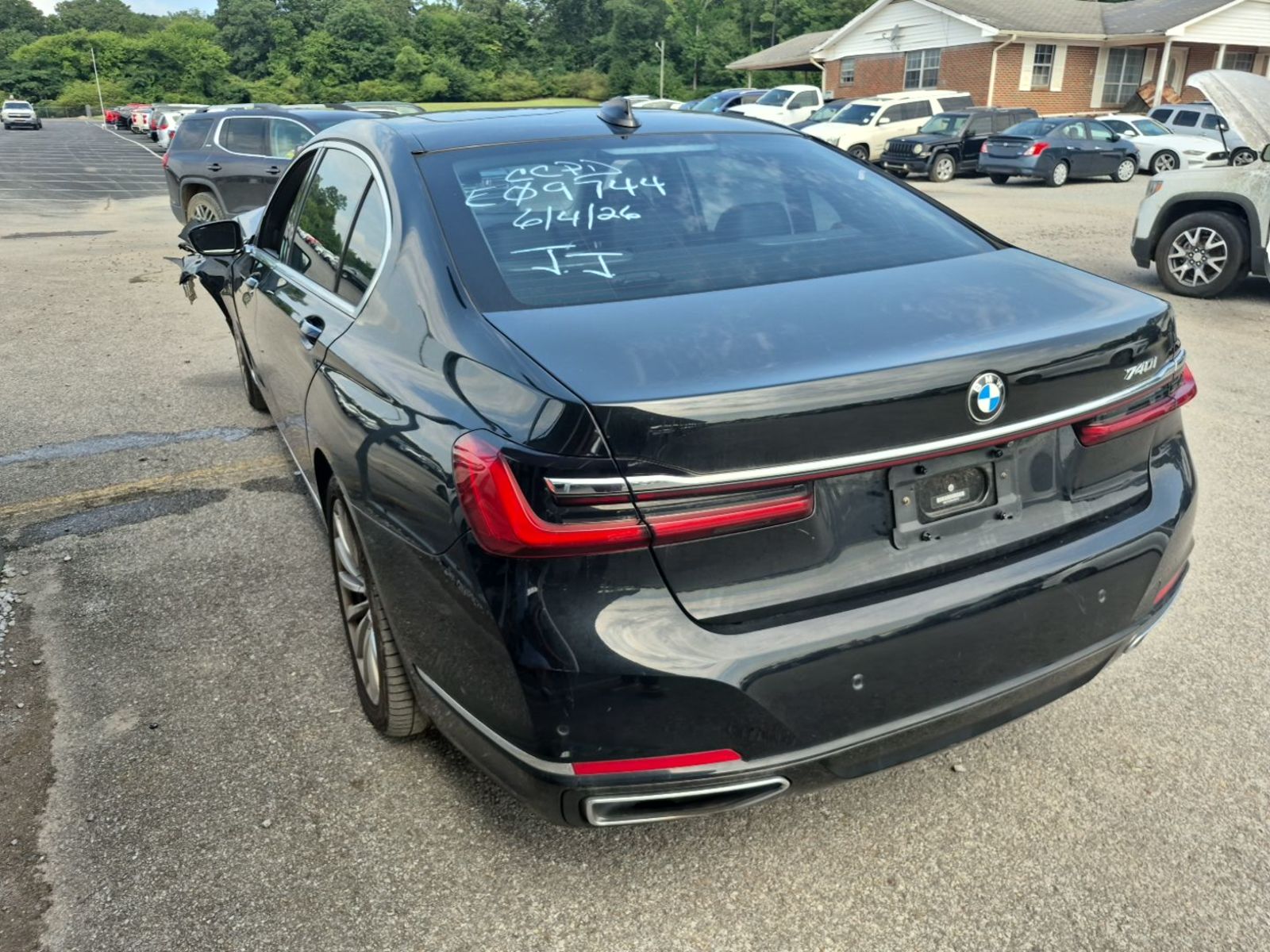 2020 BMW 7-Series  740i RWD