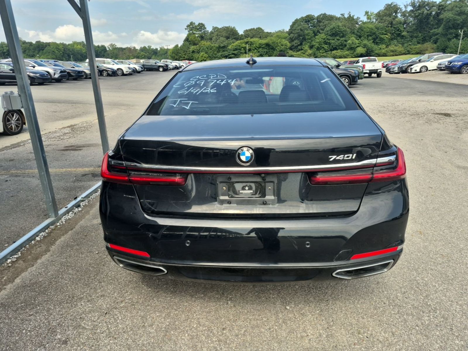 2020 BMW 7-Series  740i RWD