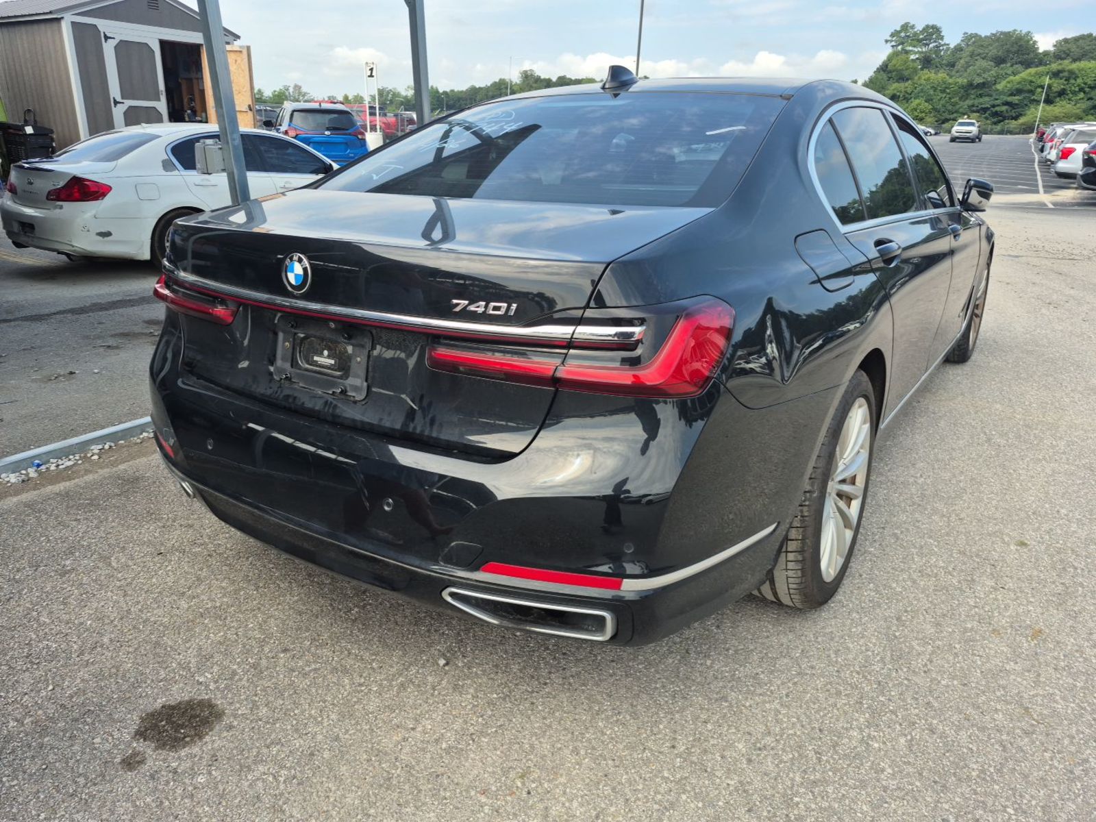 2020 BMW 7-Series  740i RWD
