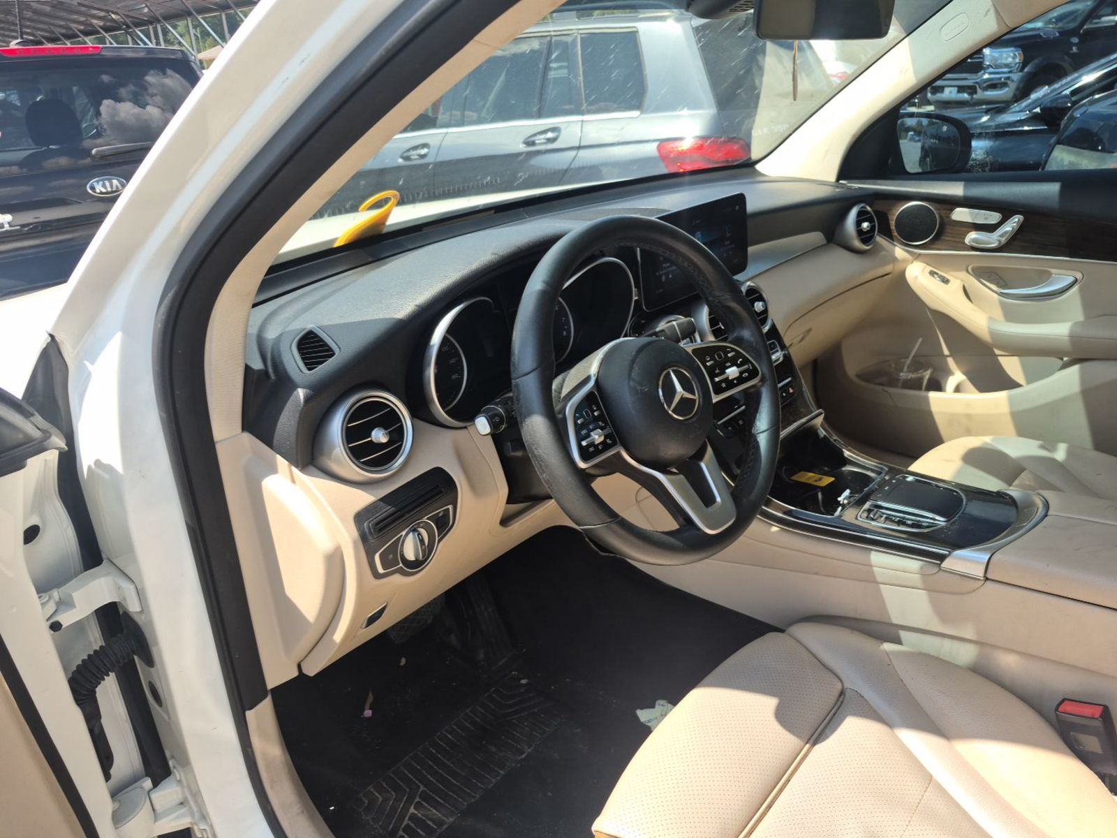 2021 Mercedes-Benz GLC   RWD