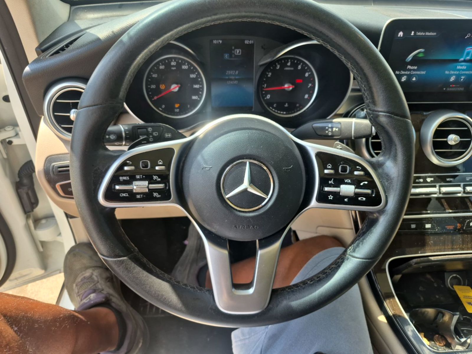 2021 Mercedes-Benz GLC   RWD