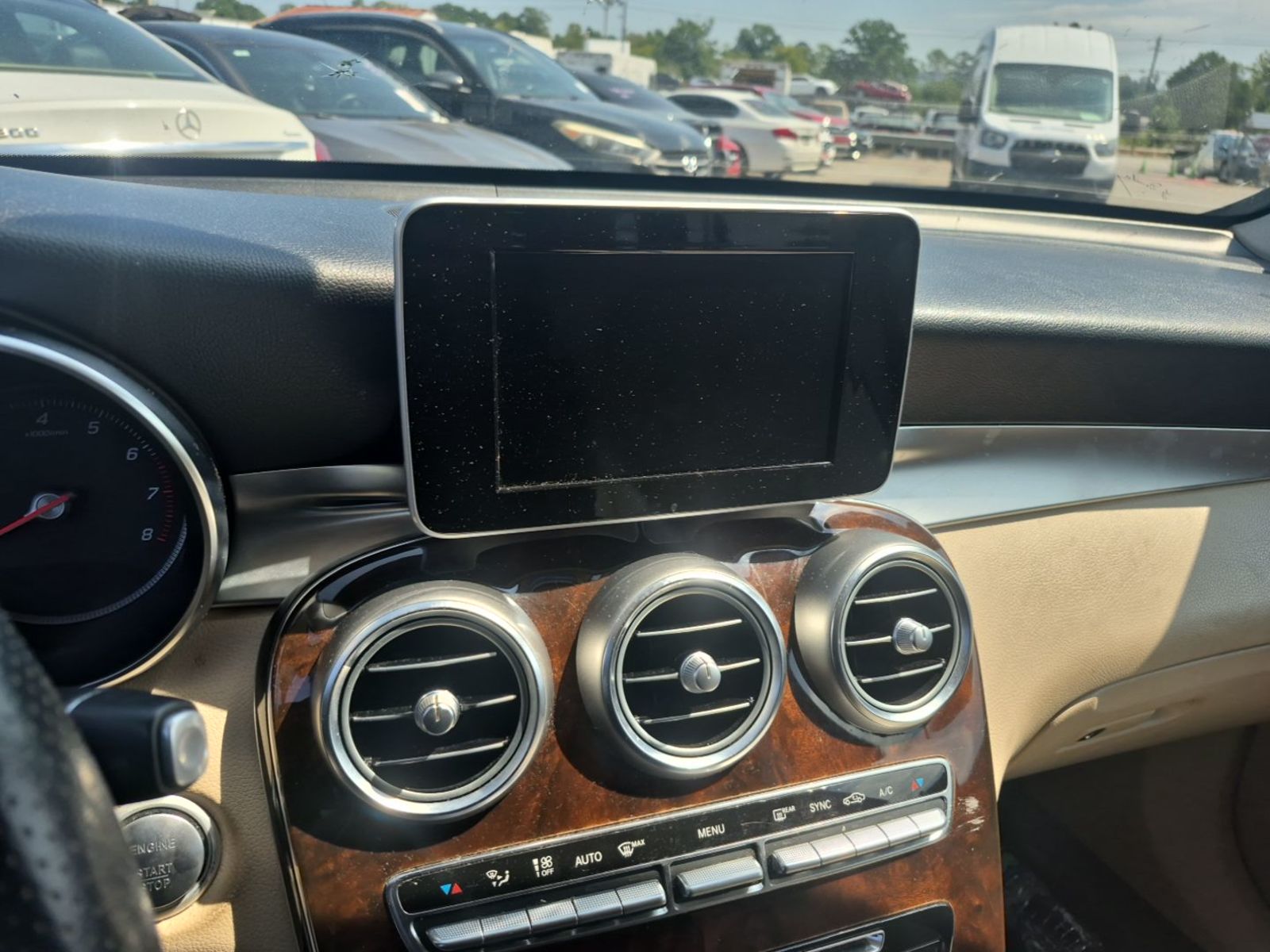 2019 Mercedes-Benz GLC   RWD
