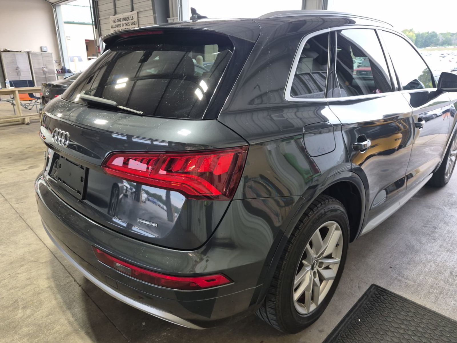 2020 Audi Q5  Premium AWD