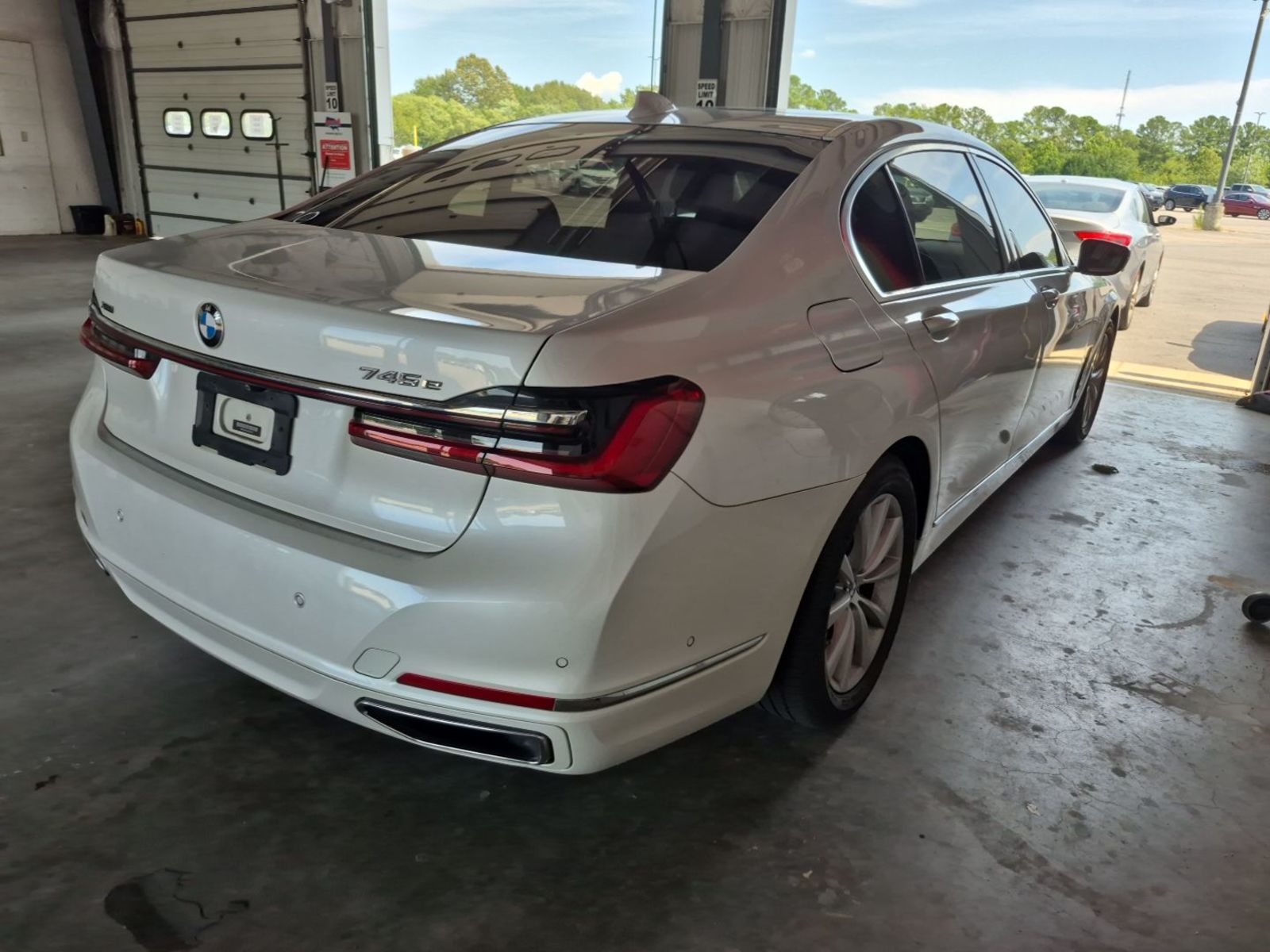 2020 BMW 7-Series   AWD