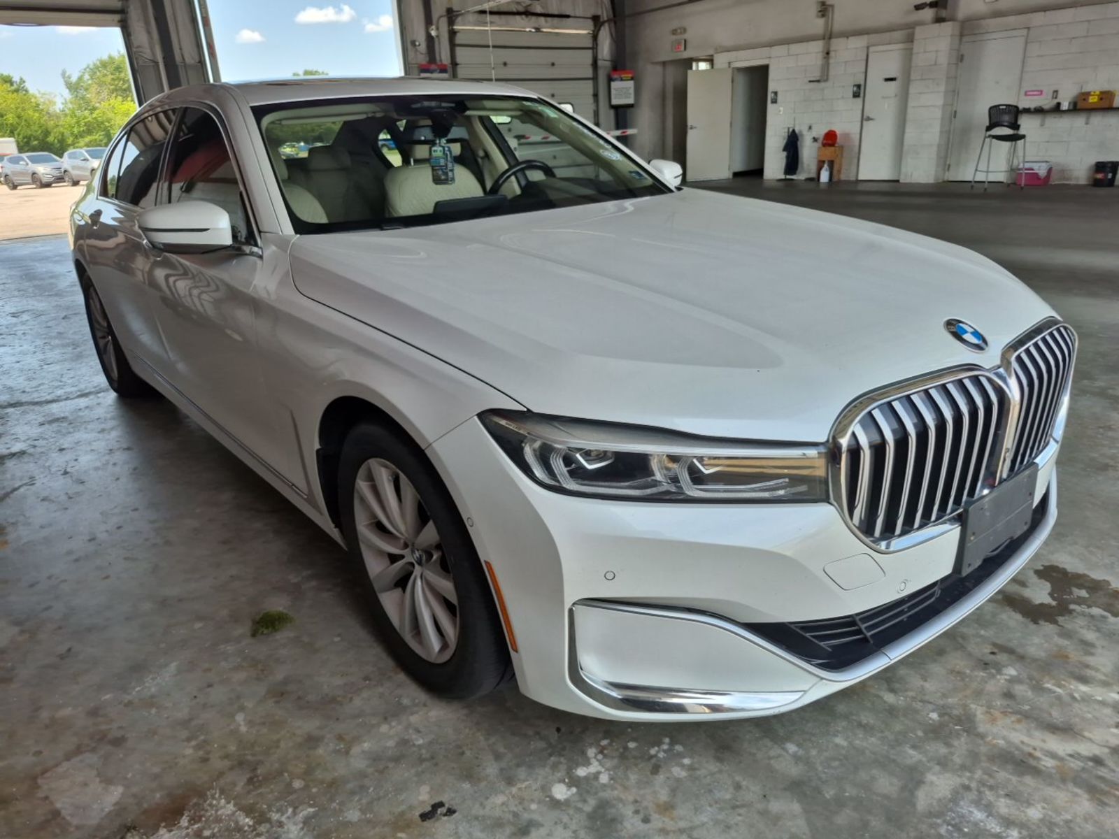 2020 BMW 7-Series   AWD