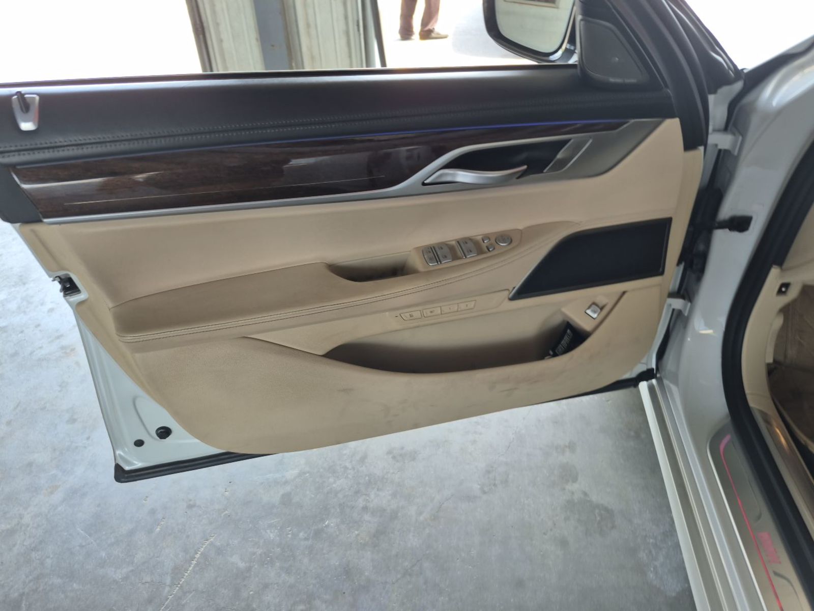 2020 BMW 7-Series   AWD