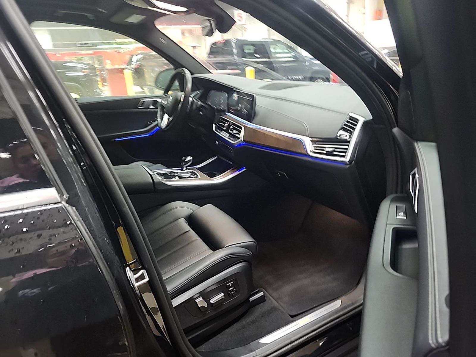 2022 BMW X5  XDrive40i AWD