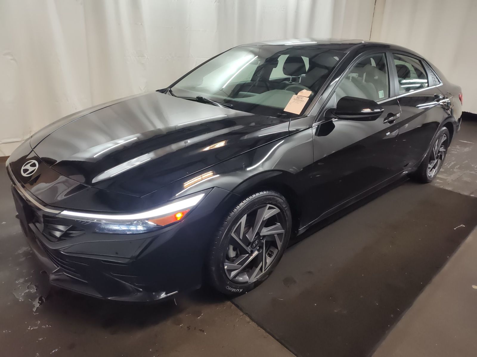 2024 Hyundai Elantra  SEL FWD