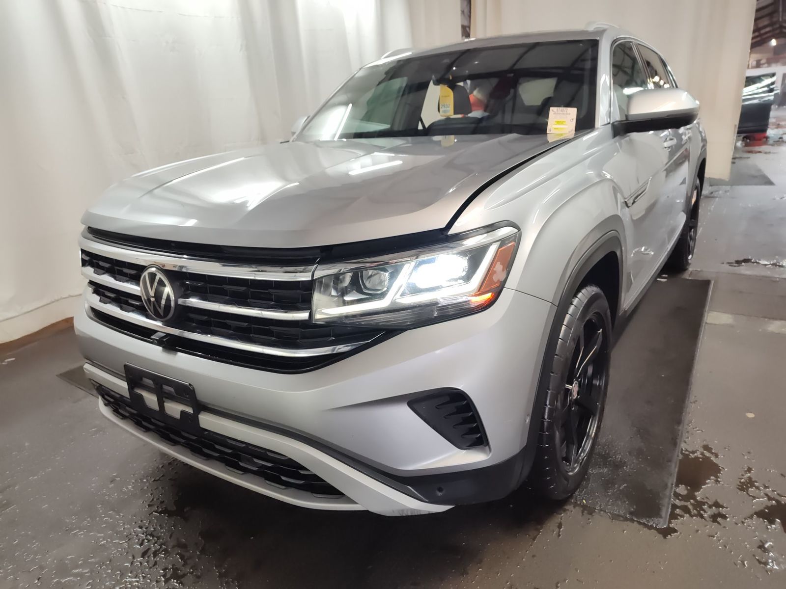 2020 Volkswagen Atlas Cross Sport   AWD