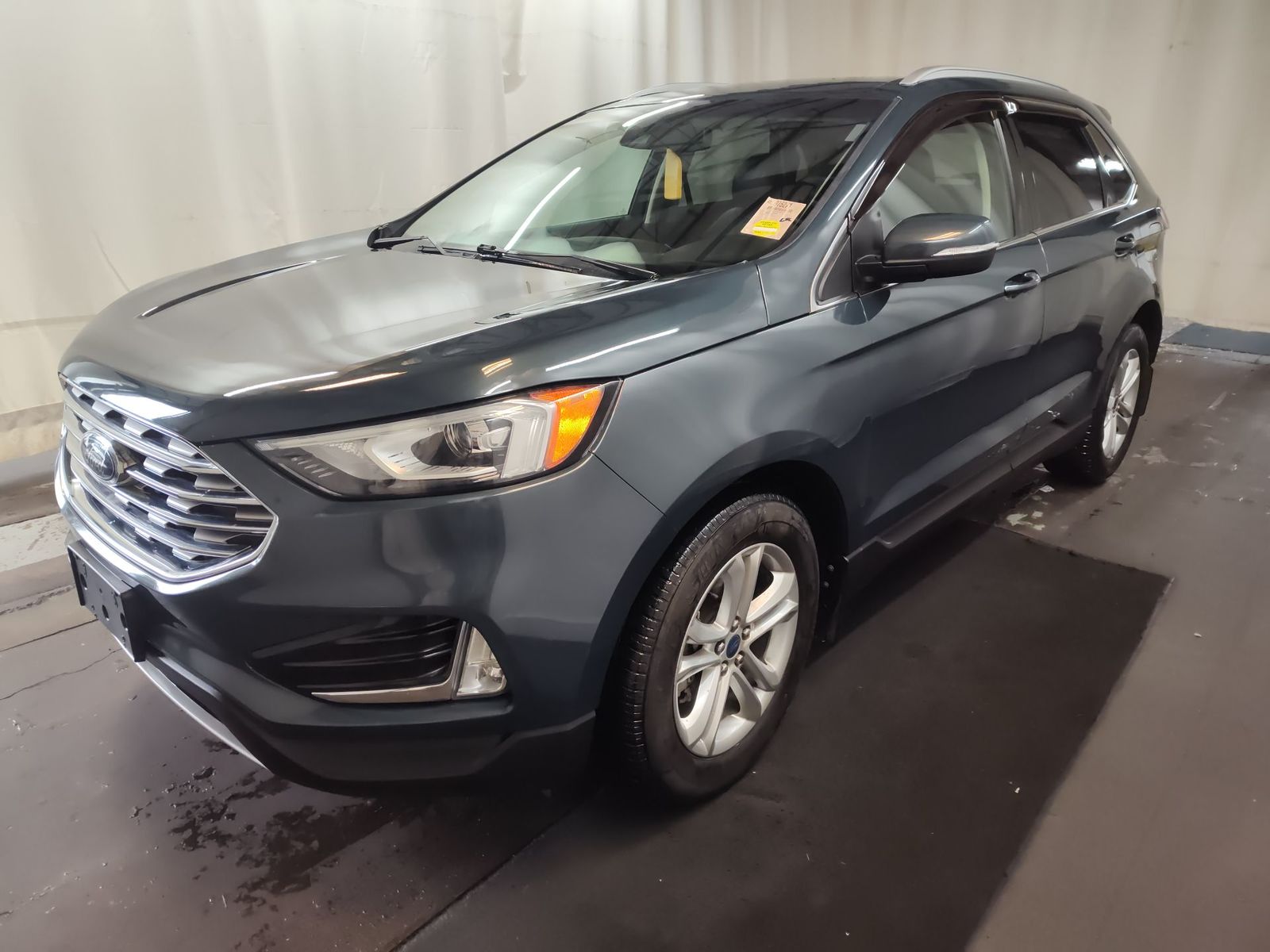 2019 Ford Edge  SEL FWD