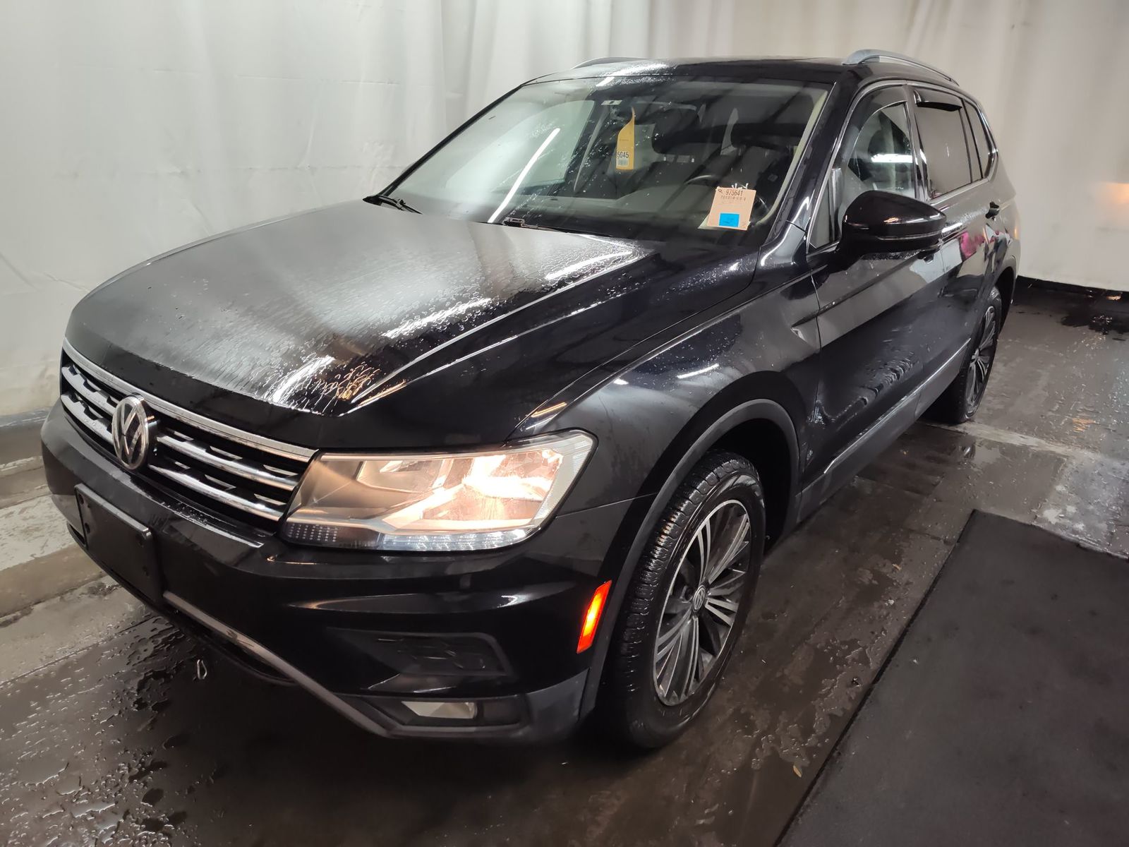 2019 Volkswagen Tiguan  SEL AWD