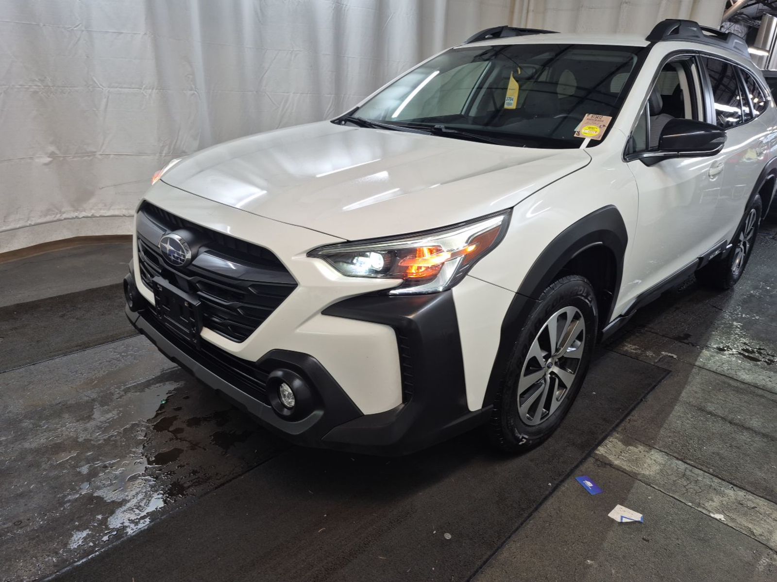 2023 Subaru Outback  Premium AWD