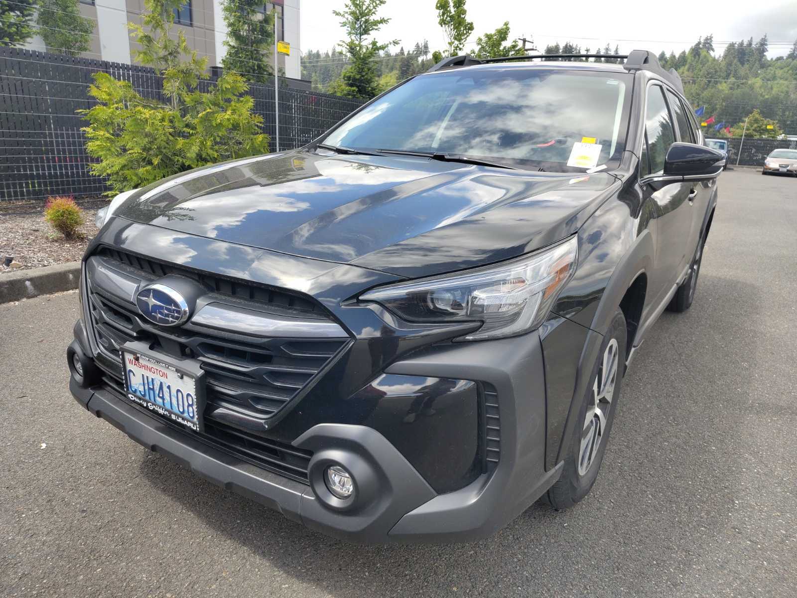 2023 Subaru Outback  Premium AWD