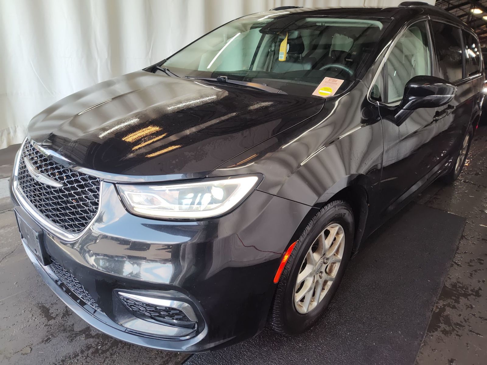 2022 Chrysler Pacifica  Touring L FWD