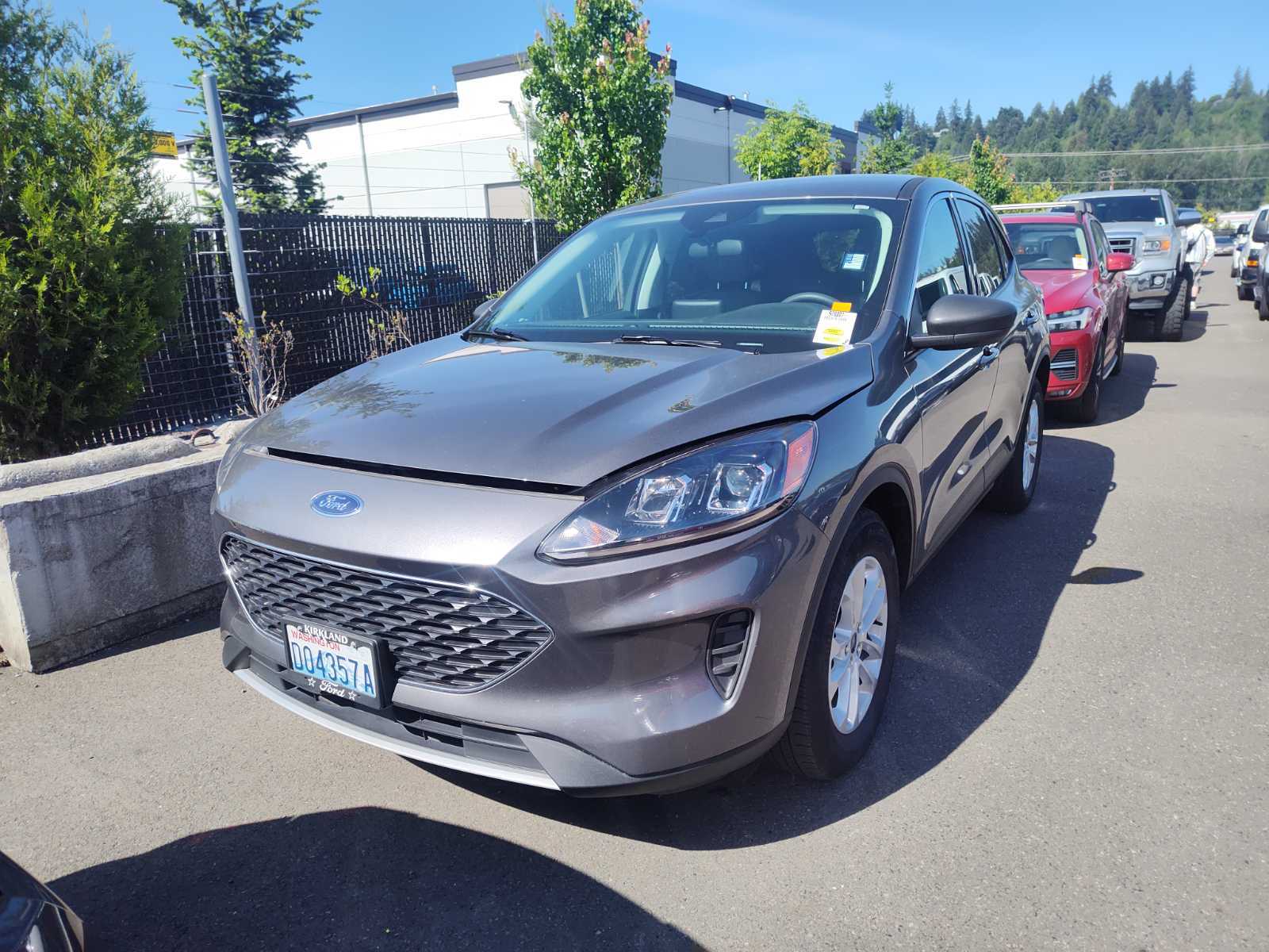 2022 Ford Escape  SE Hybrid AWD