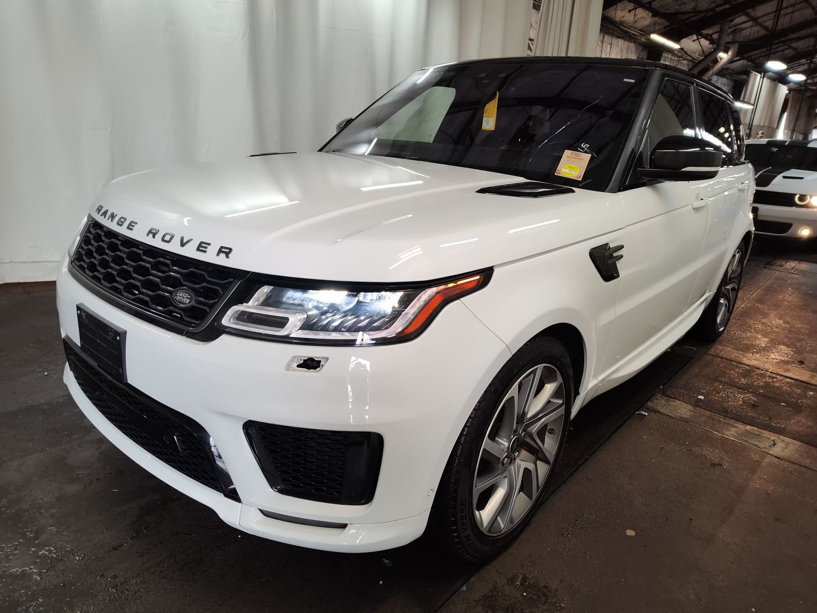 2020 Land Rover Range Rover Sport  HSE Dynamic AWD