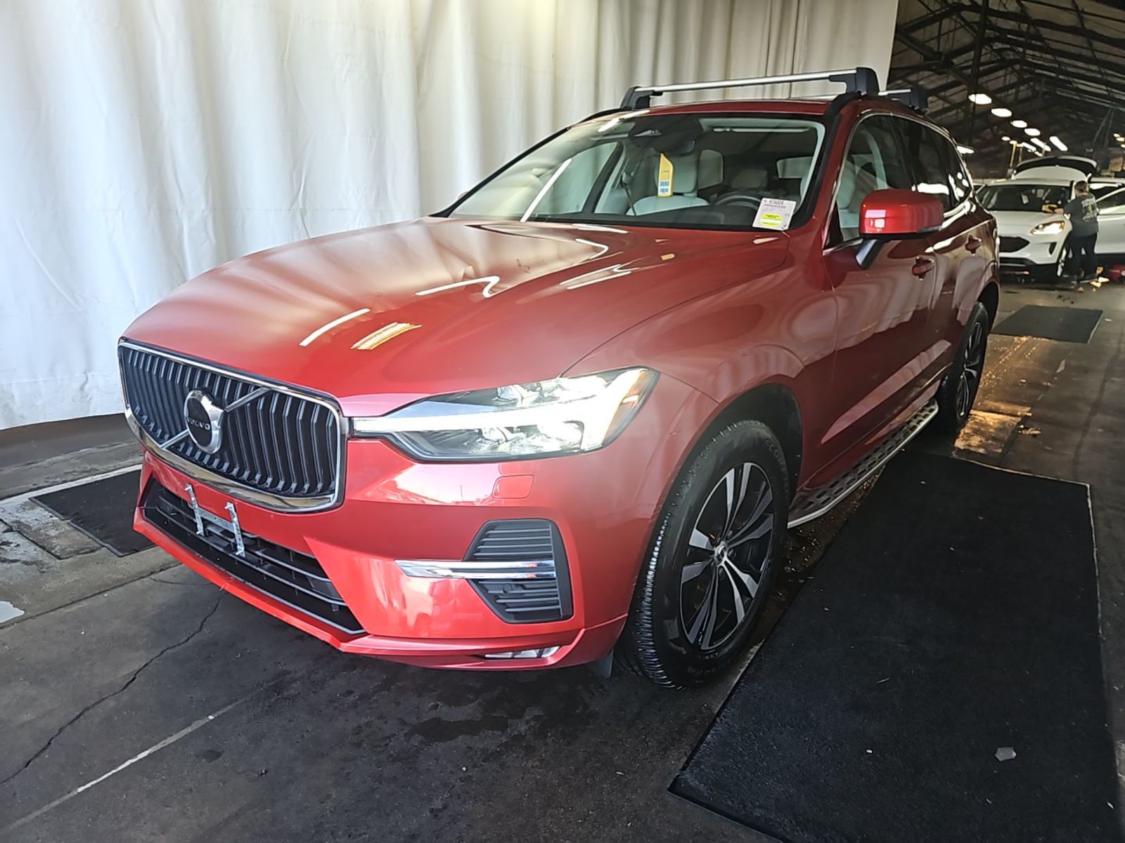 2023 Volvo XC60 AWD 23404 miles - купити Авто з сша Volvo у Києві