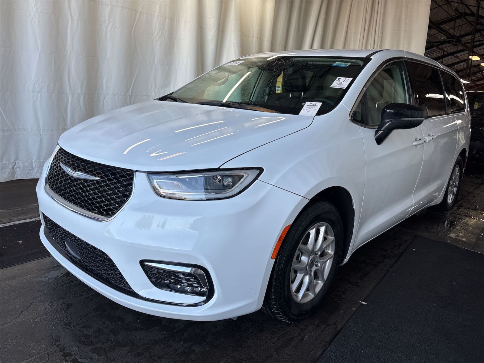 2024 Chrysler Pacifica  Touring L FWD