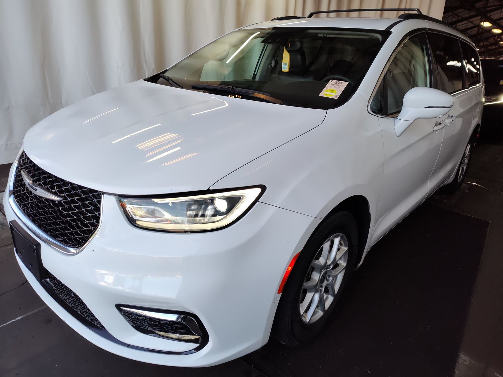 2022 Chrysler Pacifica  Touring L FWD