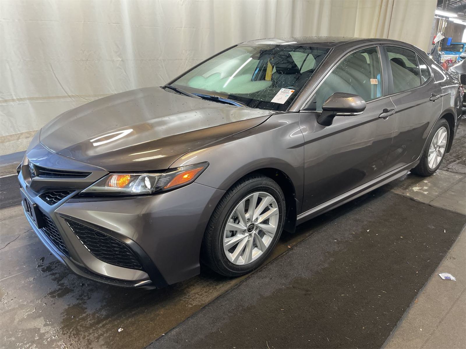 2024 Toyota Camry  SE FWD