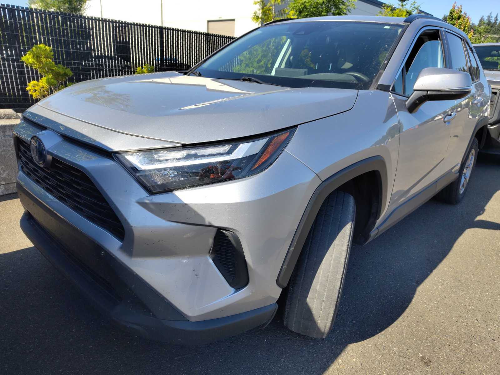 2022 Toyota RAV4  Hybrid XLE AWD