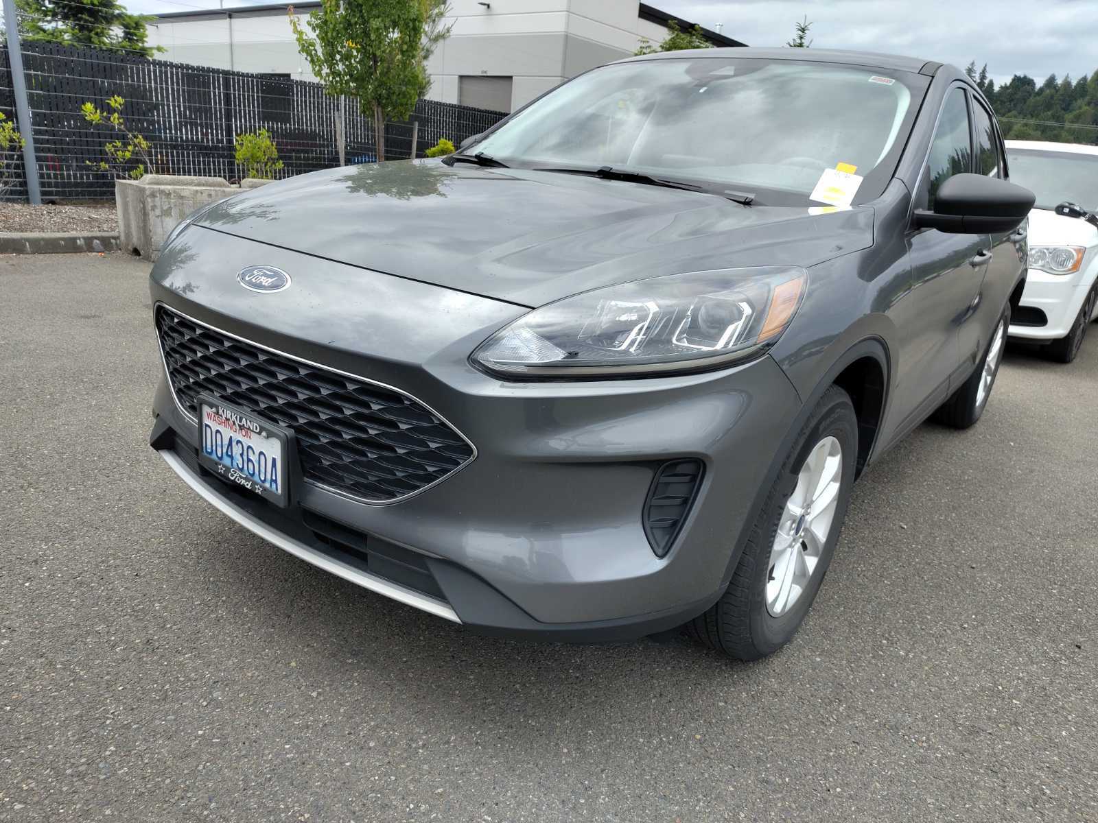 2022 Ford Escape  SE Hybrid AWD