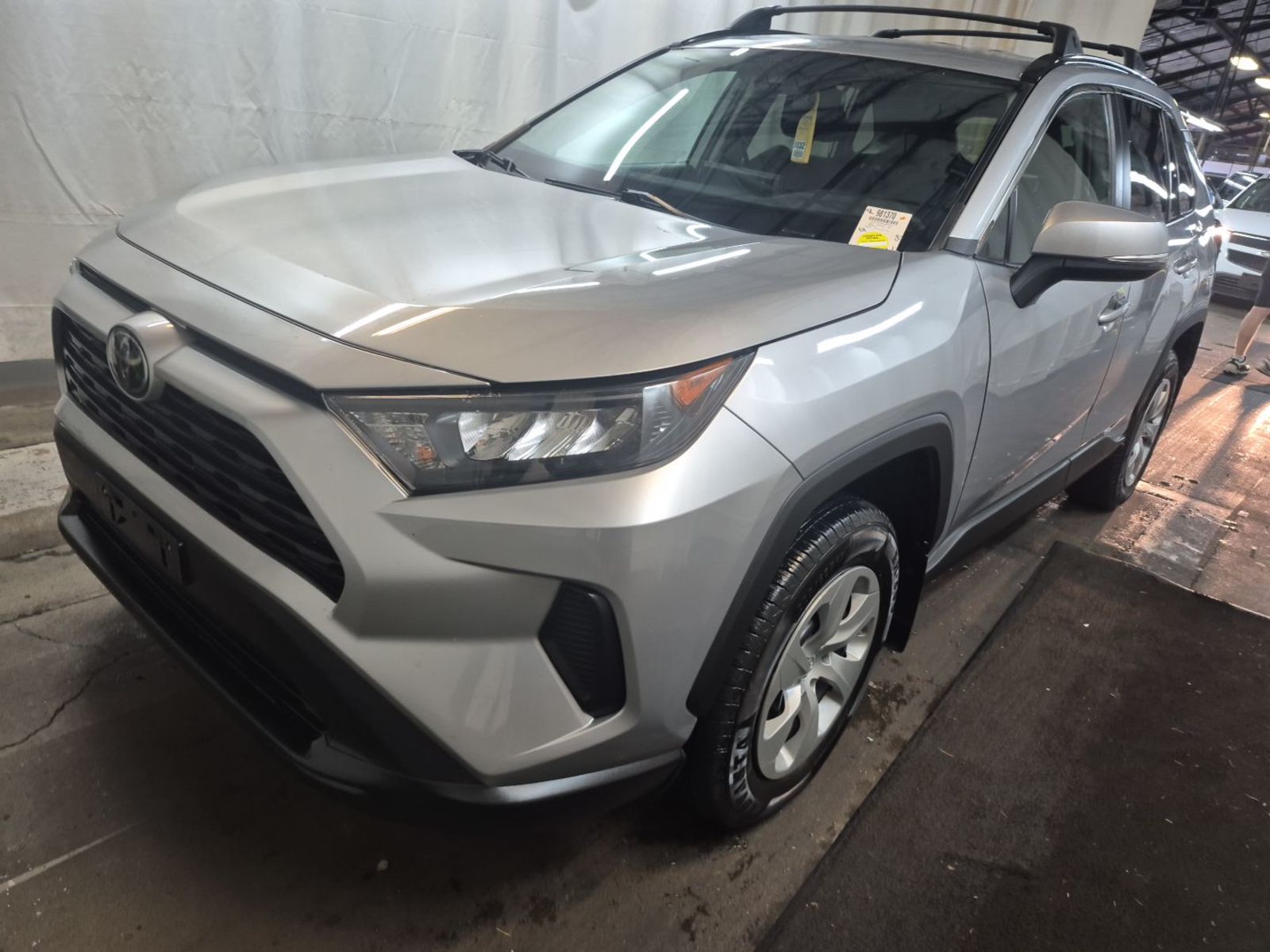 2020 Toyota RAV4  LE AWD