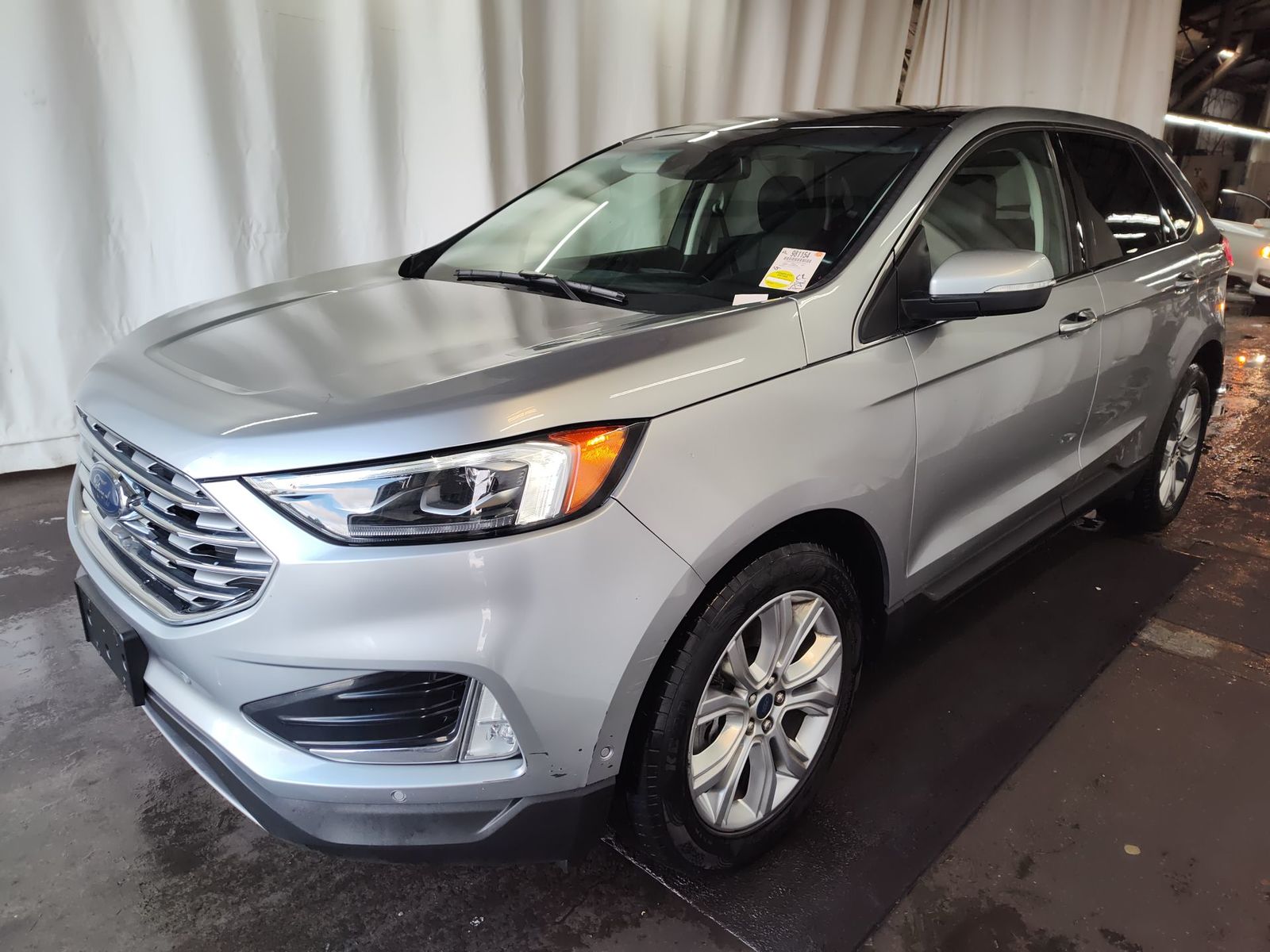 2020 Ford Edge  Titanium AWD