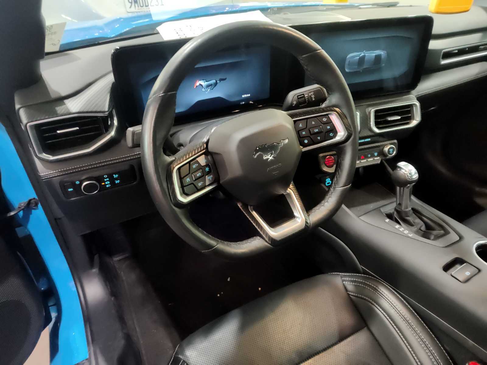 2025 Ford Mustang   RWD