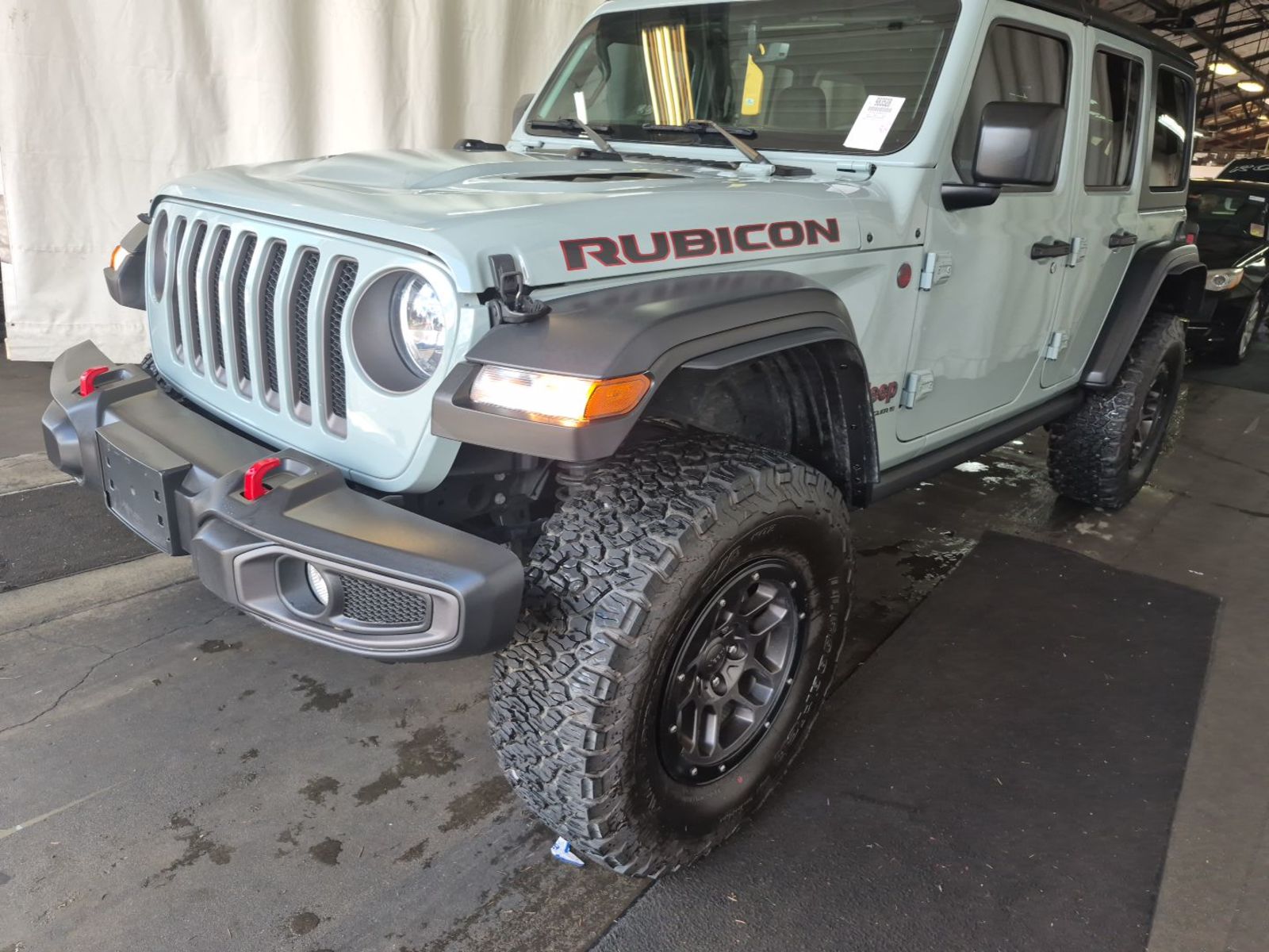 2023 Jeep Wrangler   AWD