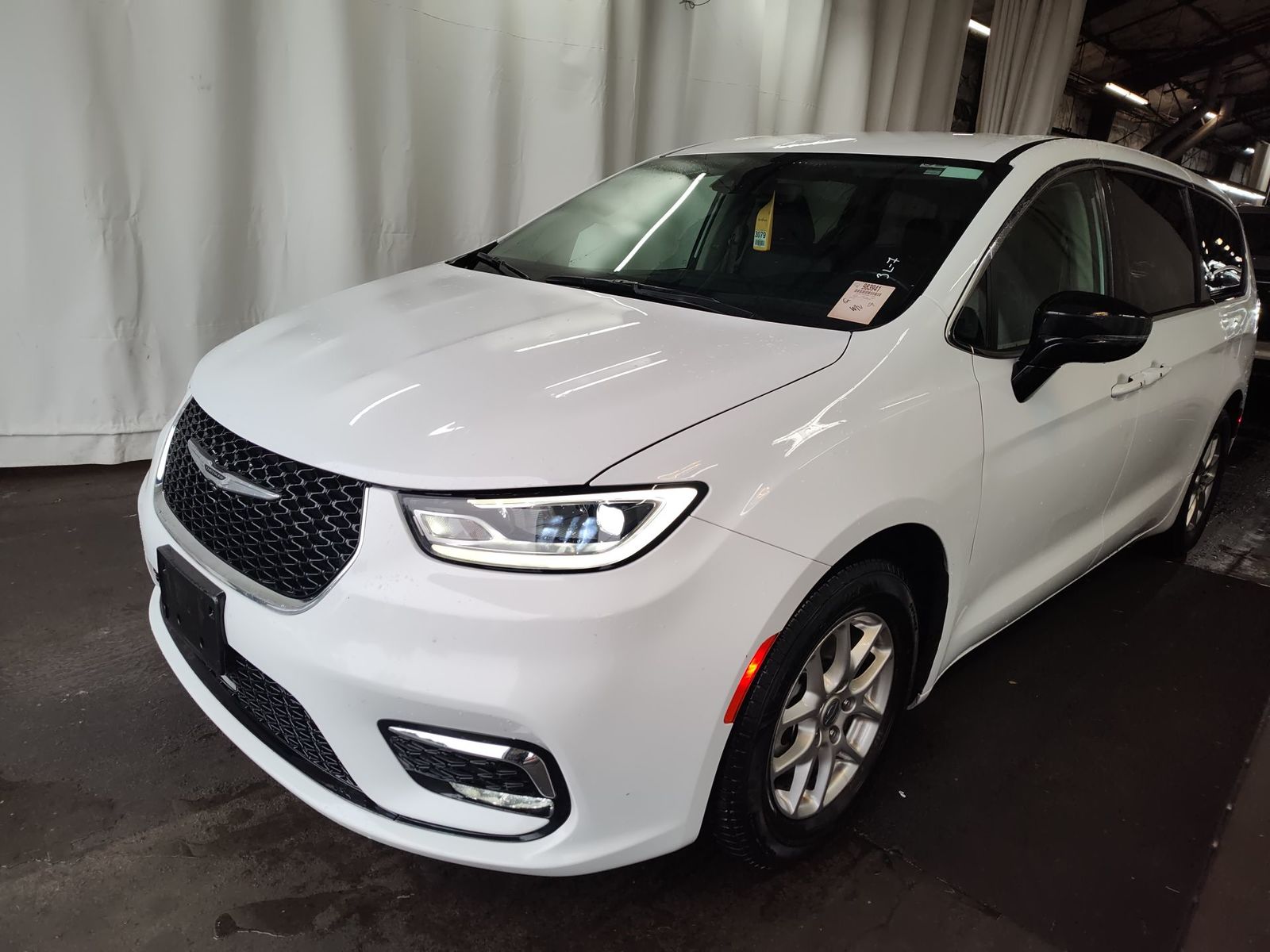 2024 Chrysler Pacifica  Touring L FWD