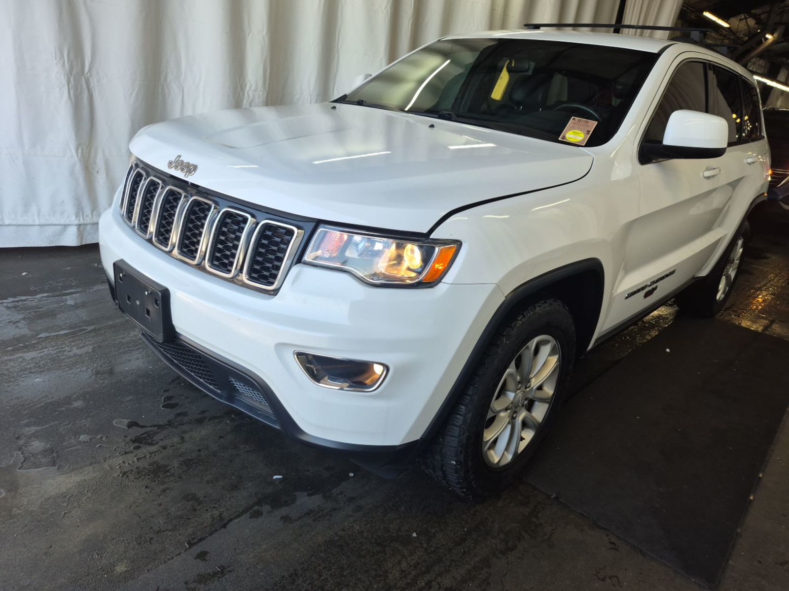 2021 Jeep Grand Cherokee   RWD