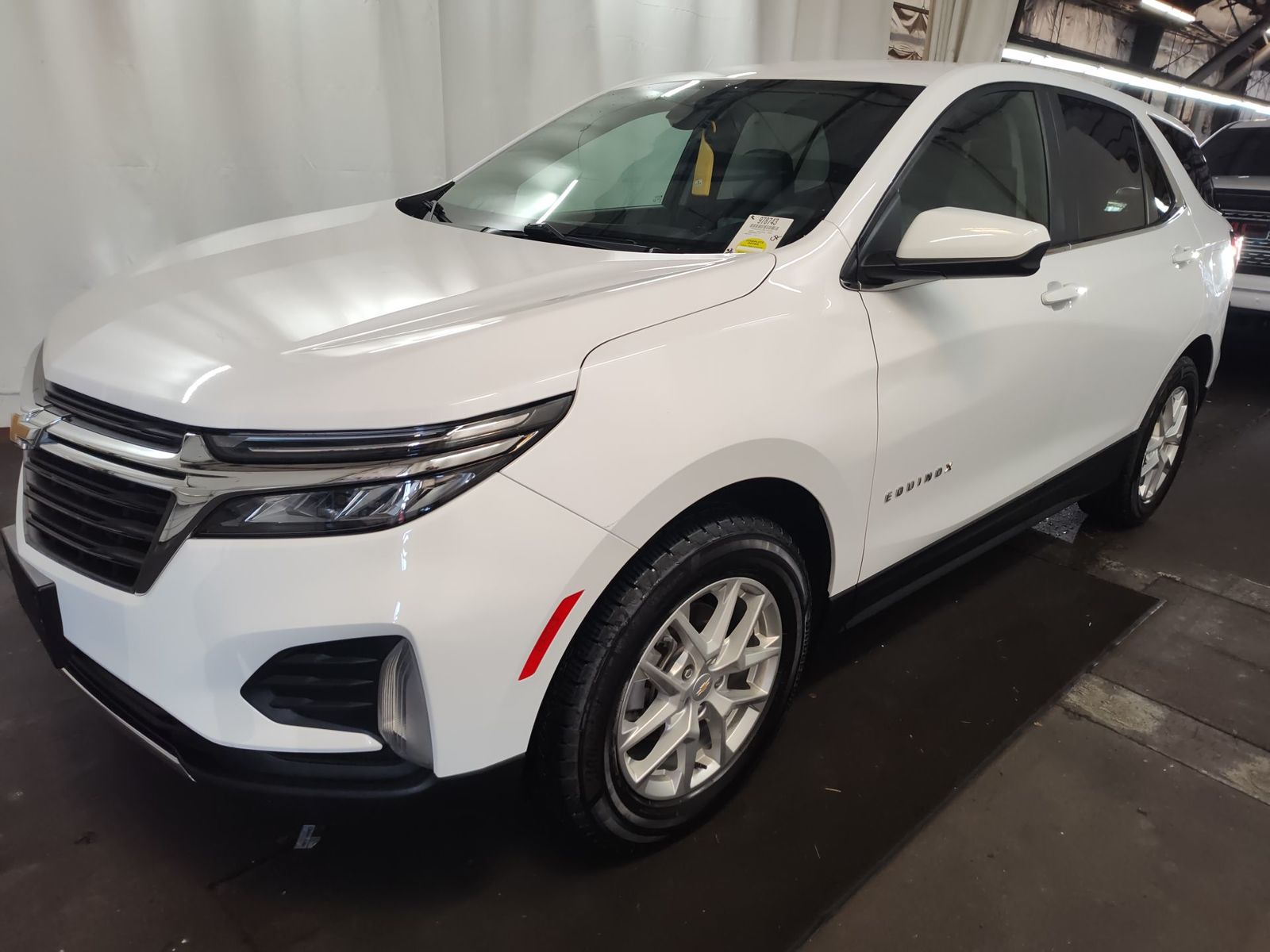 2022 Chevrolet Equinox  LT FWD