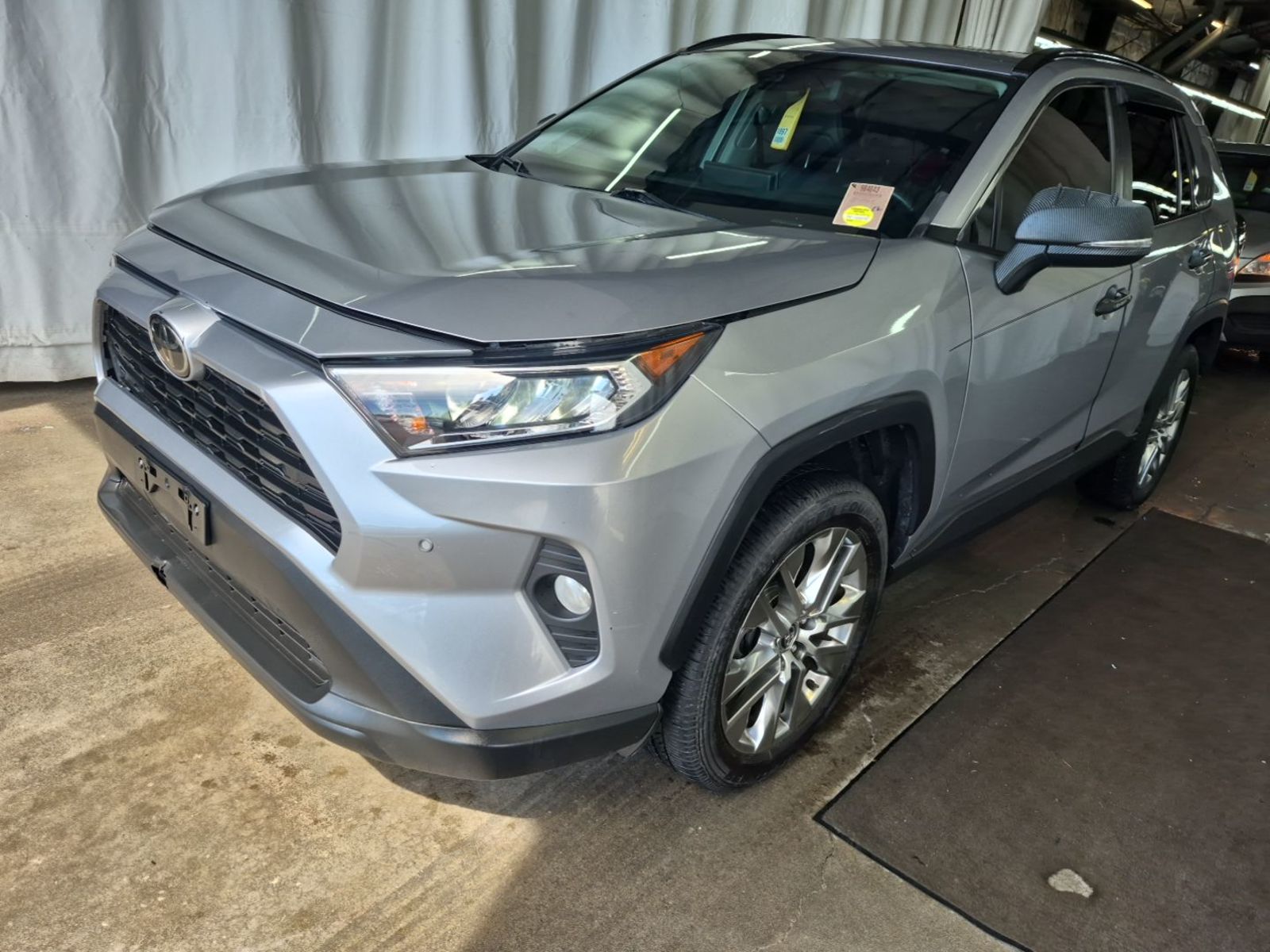2020 Toyota RAV4  XLE Premium AWD
