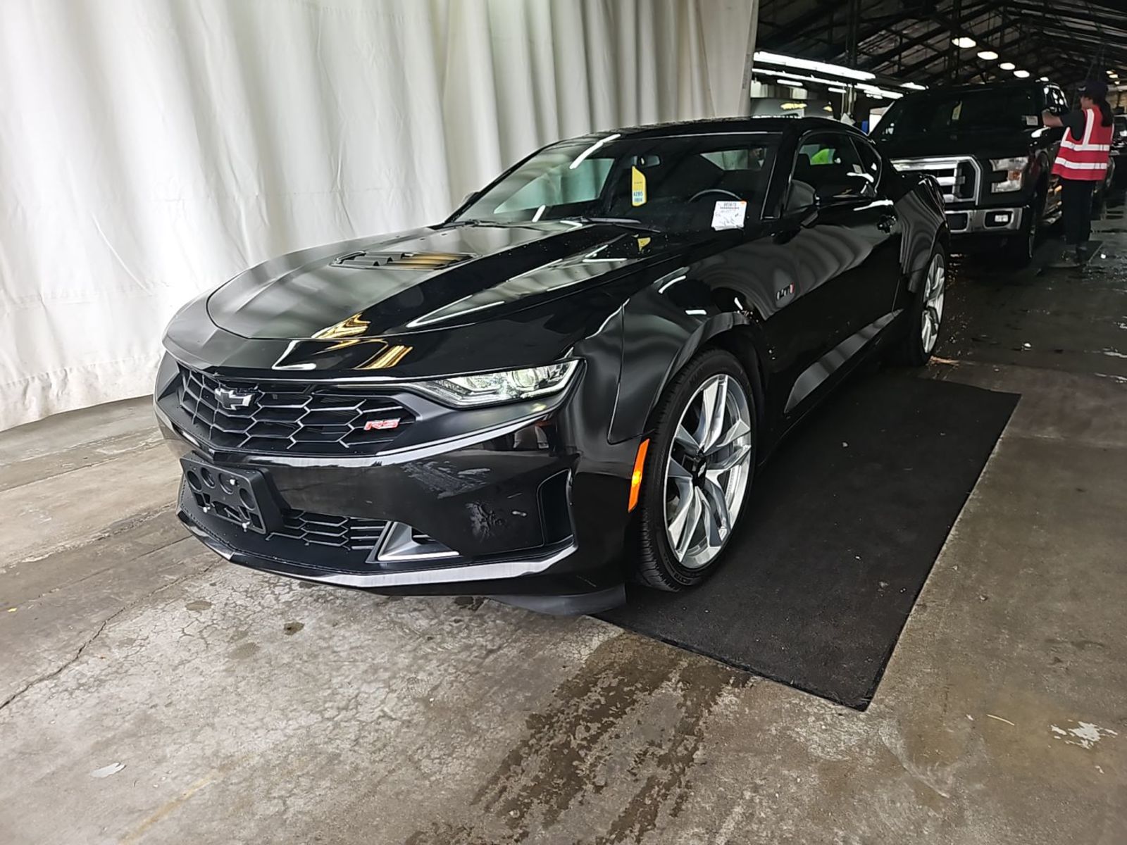 2022 Chevrolet Camaro  LT1 RWD